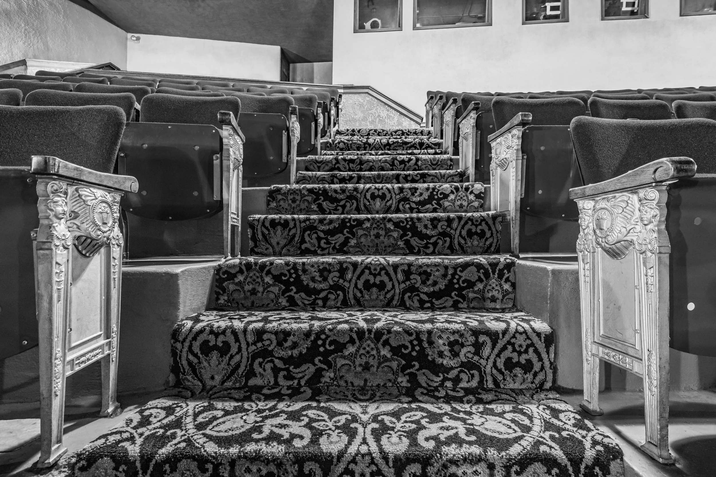 _ICE8725-Black and White.jpg