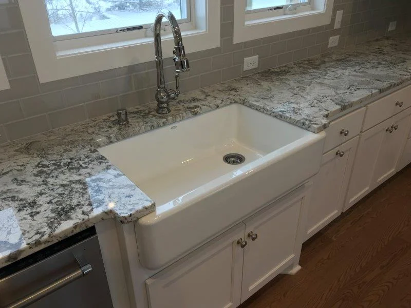 Kitchen IMG_0227.jpg