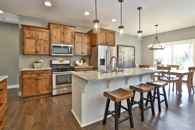 Kitchen Tiffany.jpg