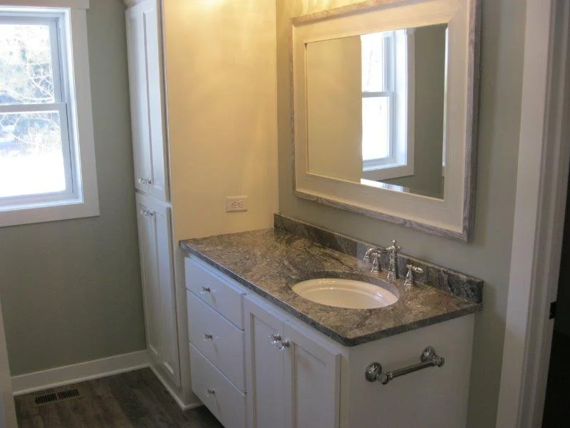 Bathroom IMG_6861.jpg