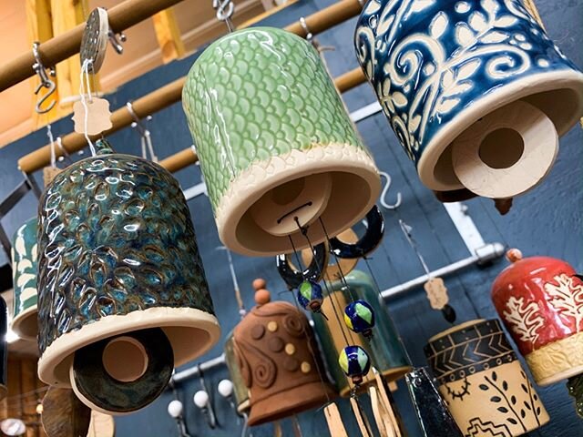 I don&rsquo;t know about you, but my wind chimes have been getting a lot of play these past few days.  And I am loving it!  Anyone else enjoying their bells and wind chimes by @sundancer369 ?!⠀⠀⠀⠀⠀⠀⠀⠀⠀
.⠀⠀⠀⠀⠀⠀⠀⠀⠀
.⠀⠀⠀⠀⠀⠀⠀⠀⠀
.⠀⠀⠀⠀⠀⠀⠀⠀⠀ #pottery #handm