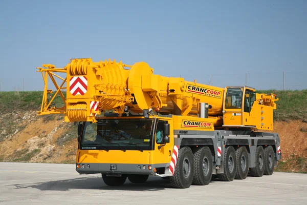 Liebherr-LTM_1250-6.1.jpg