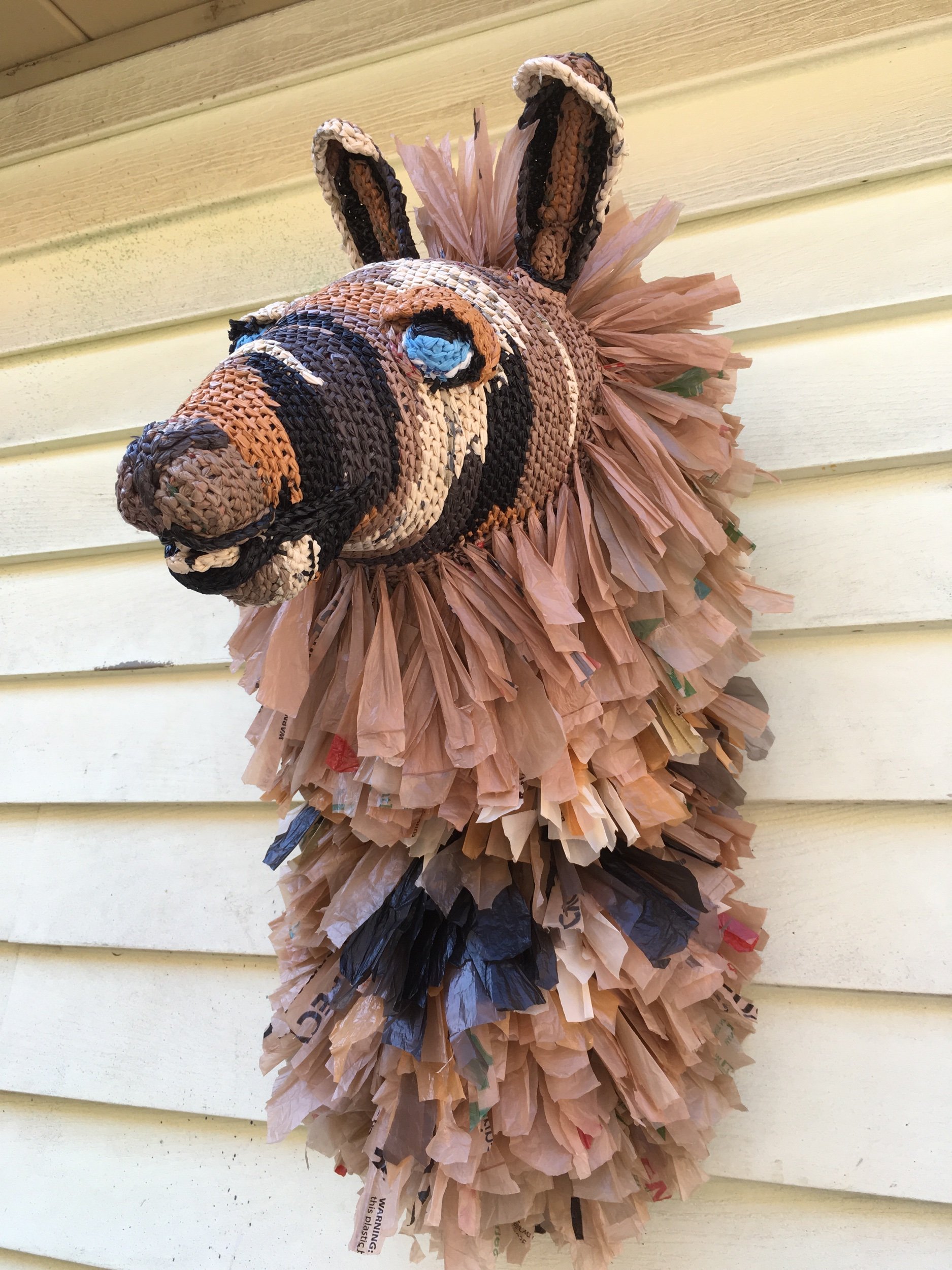 Plarn llama