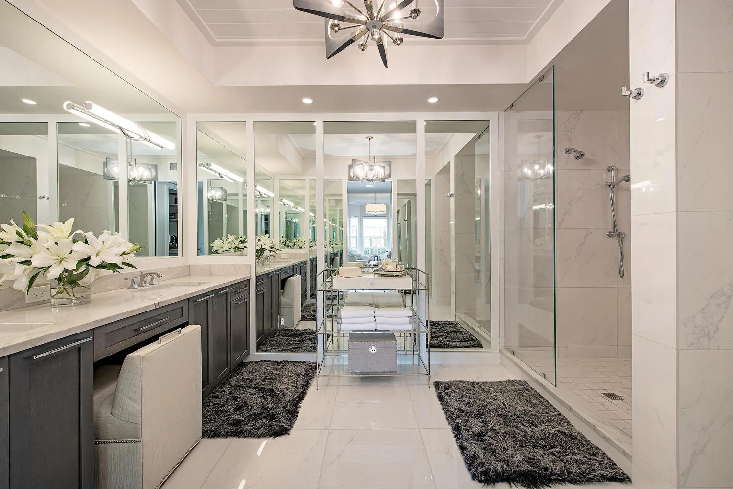 375 Sea Grove Ln 102 North-large-009-009-MasterBath-1499x1000-72dpi.jpg