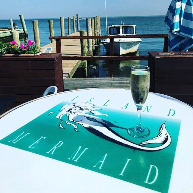 Catch us at @islandmermaidob in ocean beach at 8pm tonight!!! #fireisland #oceanbeach #thezigons #boatingszn