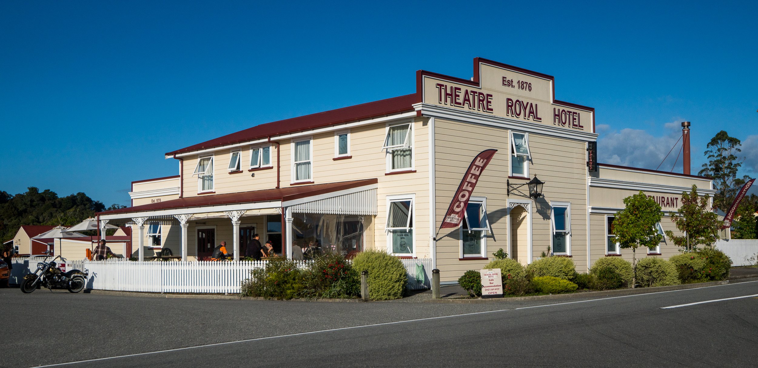 Theatre Royal Hotel exterior.jpg