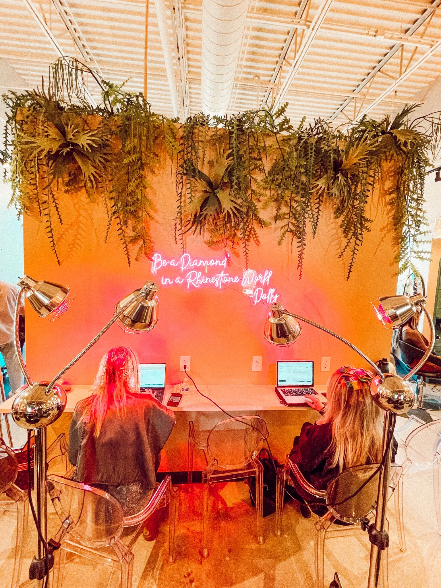 Bee Cave Salon Gallery — Deep Roots ATX Salon