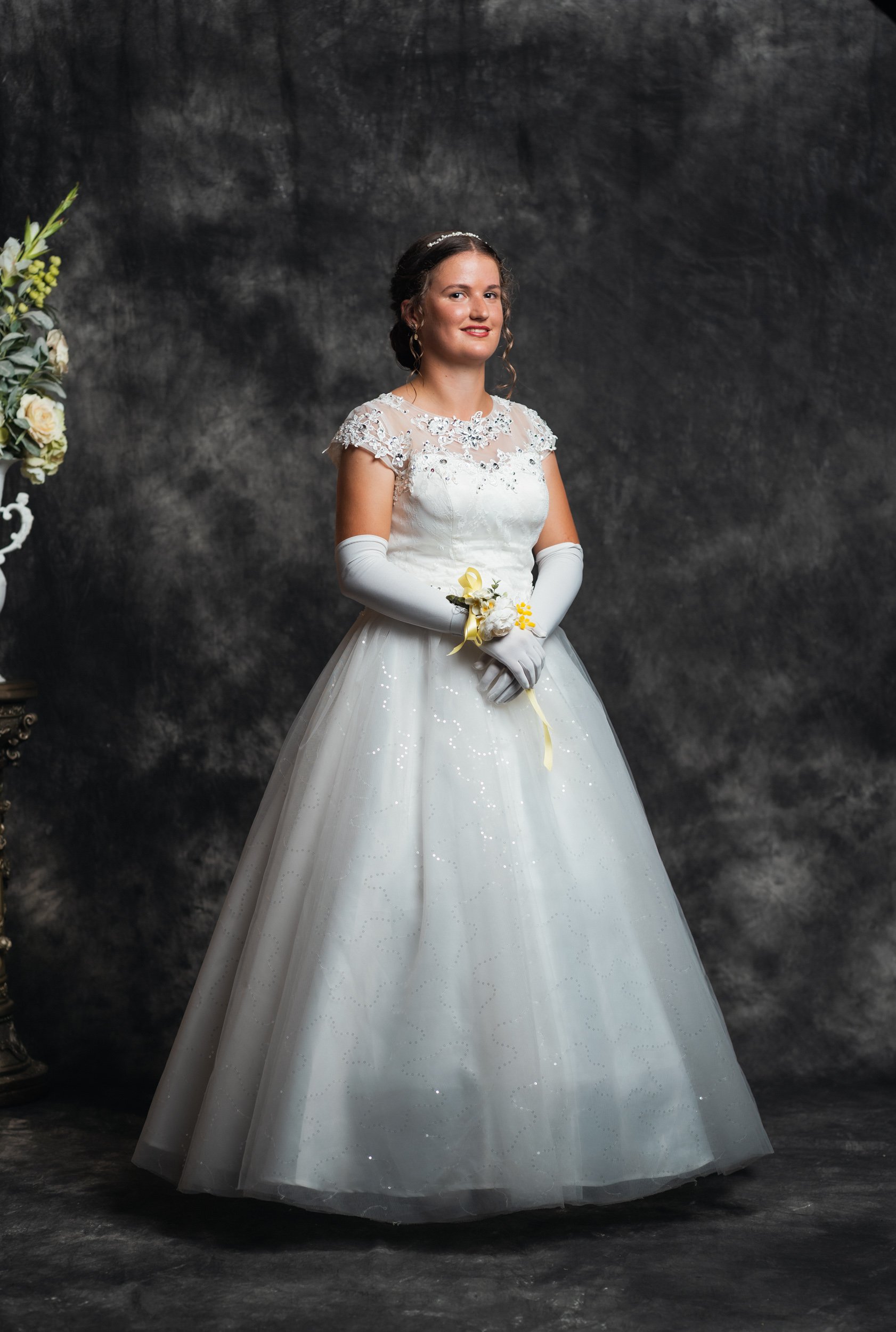 Lucy Ryan Debutante - All Images (6 of 16).jpg