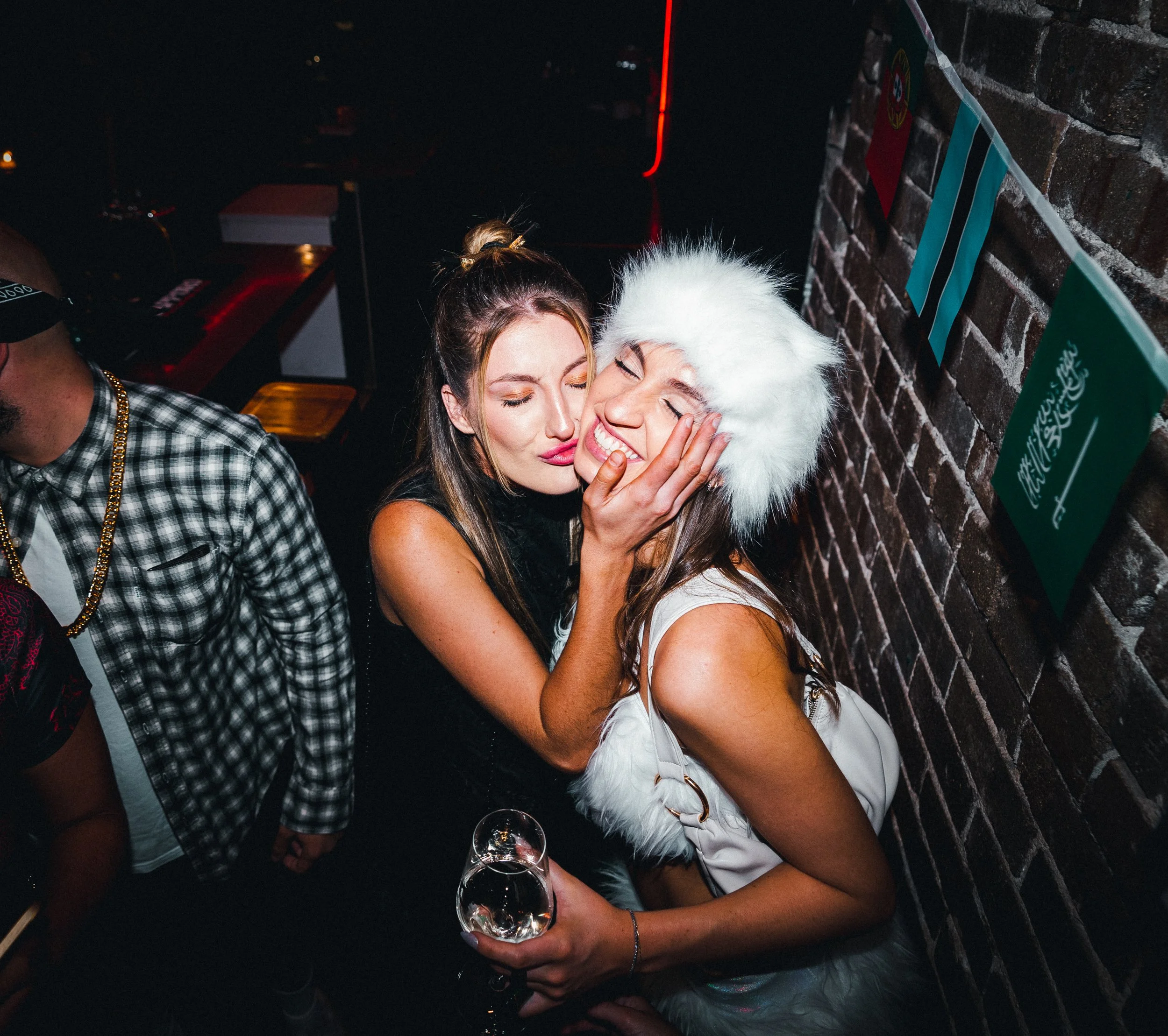 Rhiannon's 21st Haiku Bondi-51.jpg