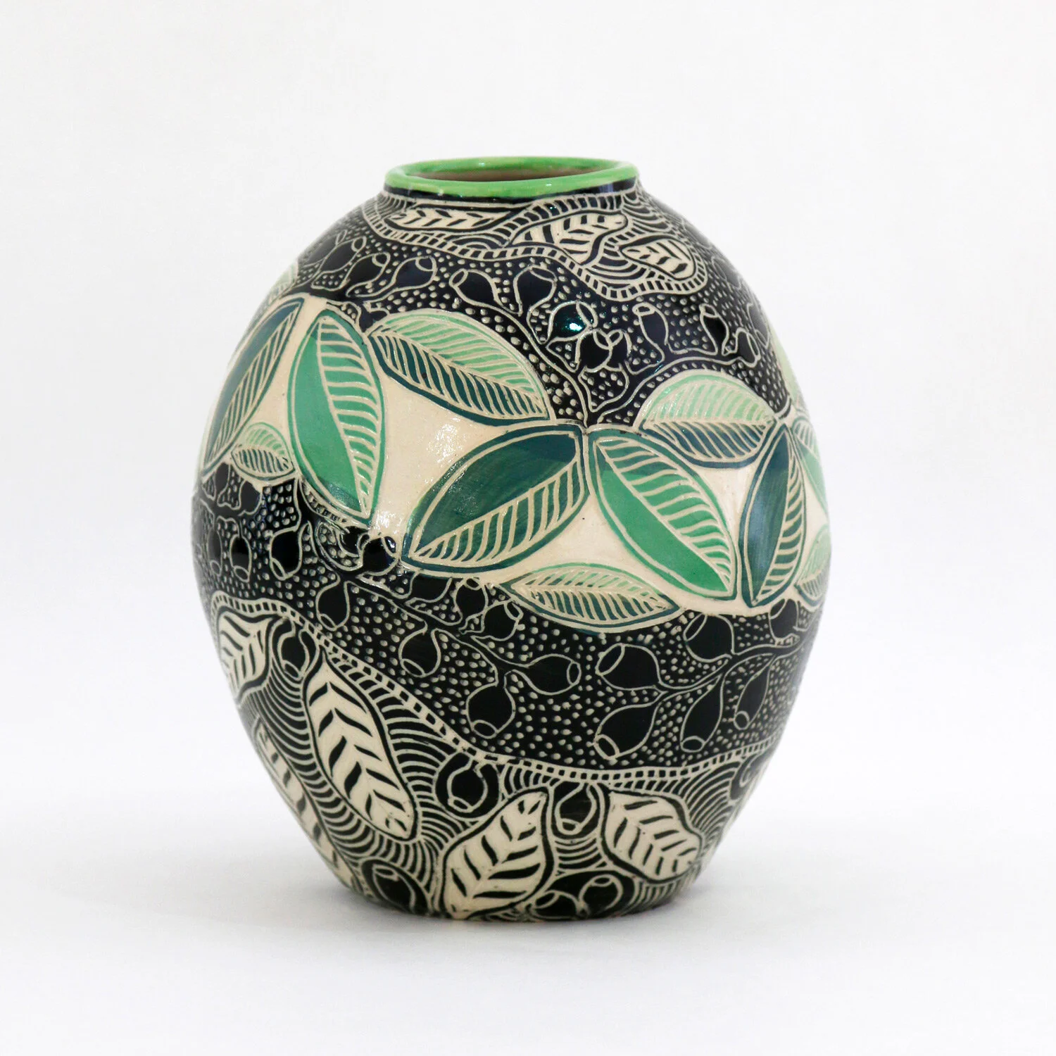 Stoneware from the Desert