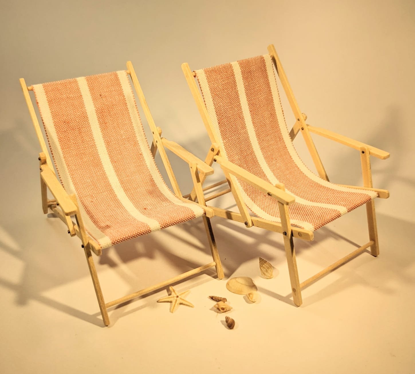 deck-chair-miniature-1.jpg