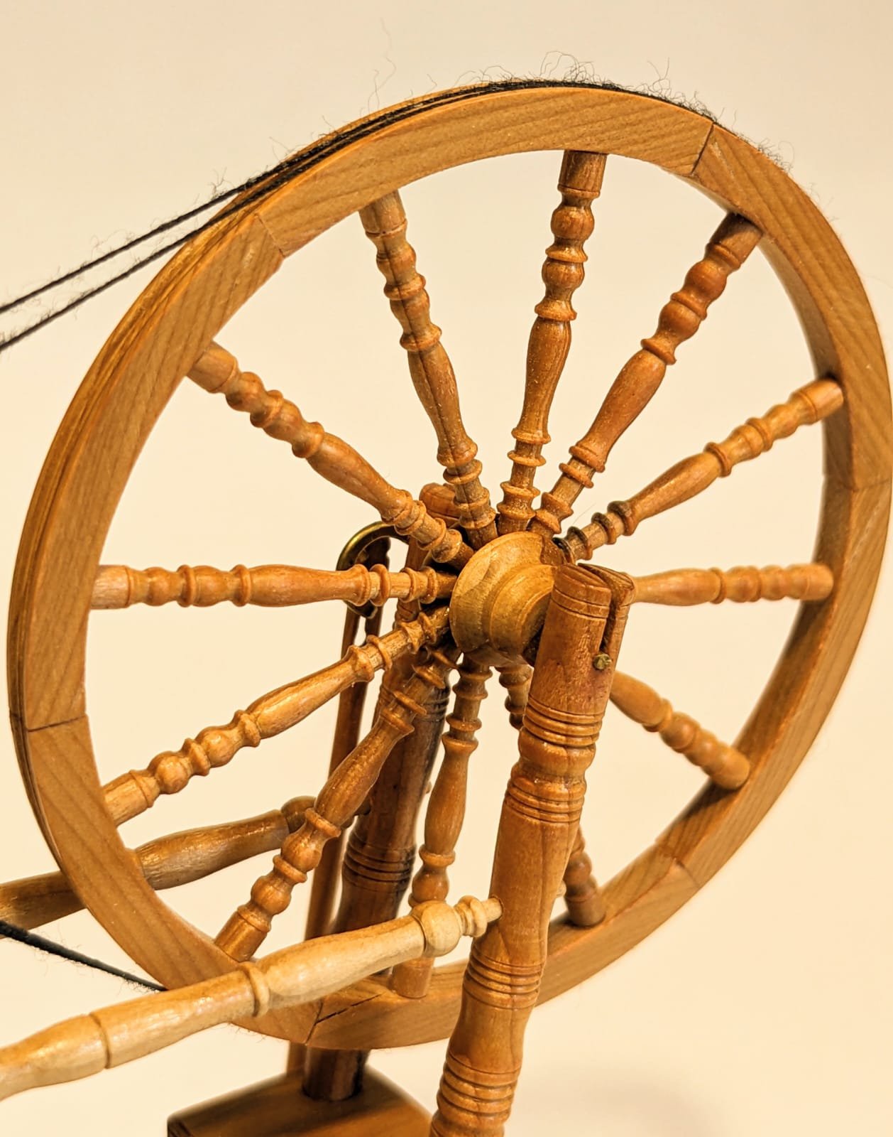 spinning wheel4.jpg