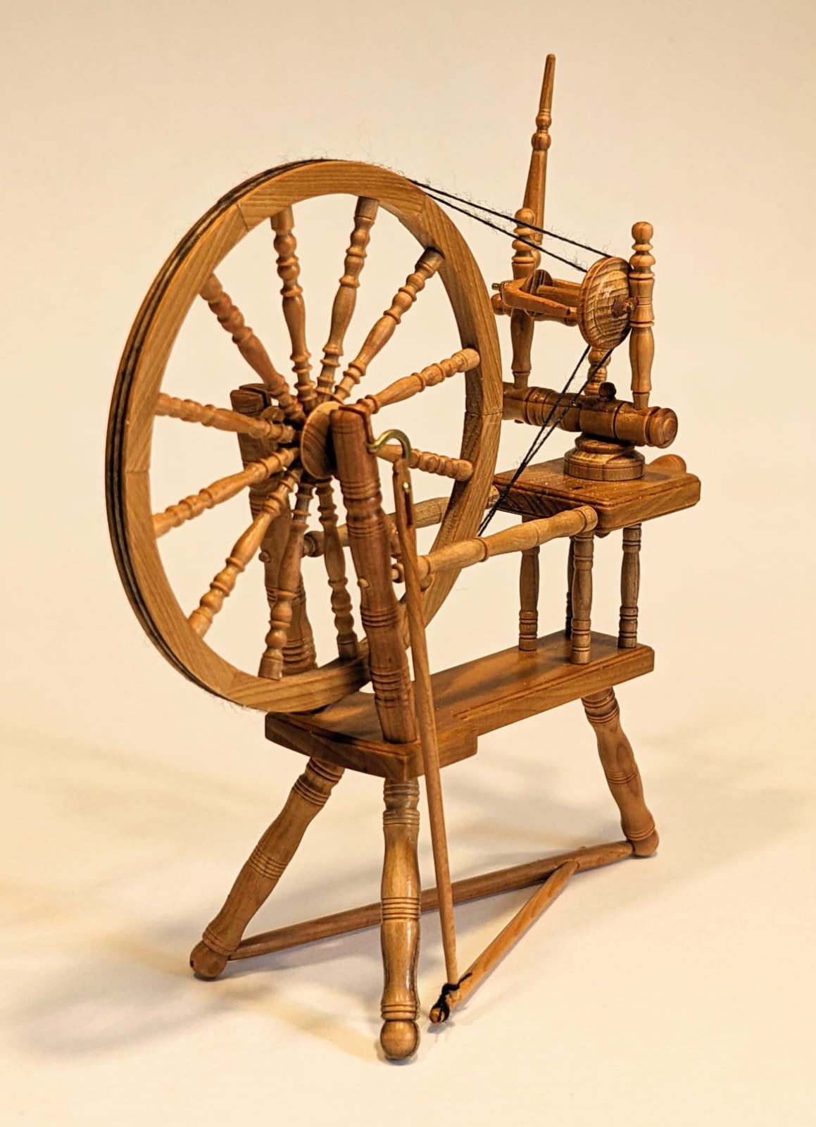spinning wheel9.jpg