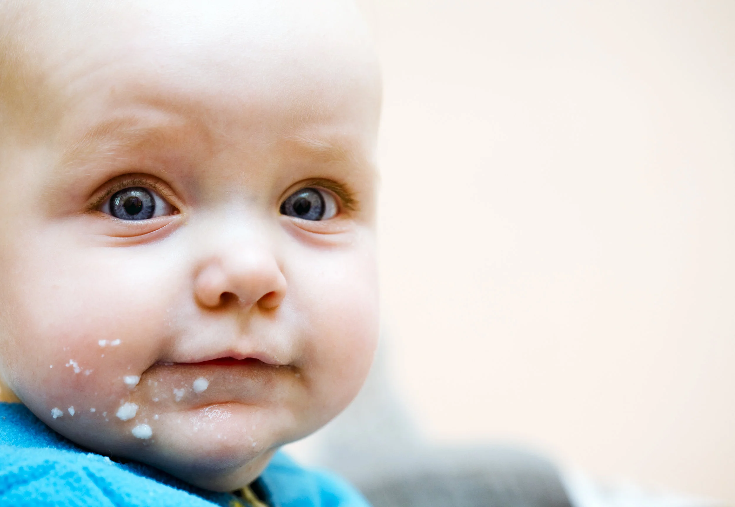 Porridge-face-114313884_4216x2912.jpeg