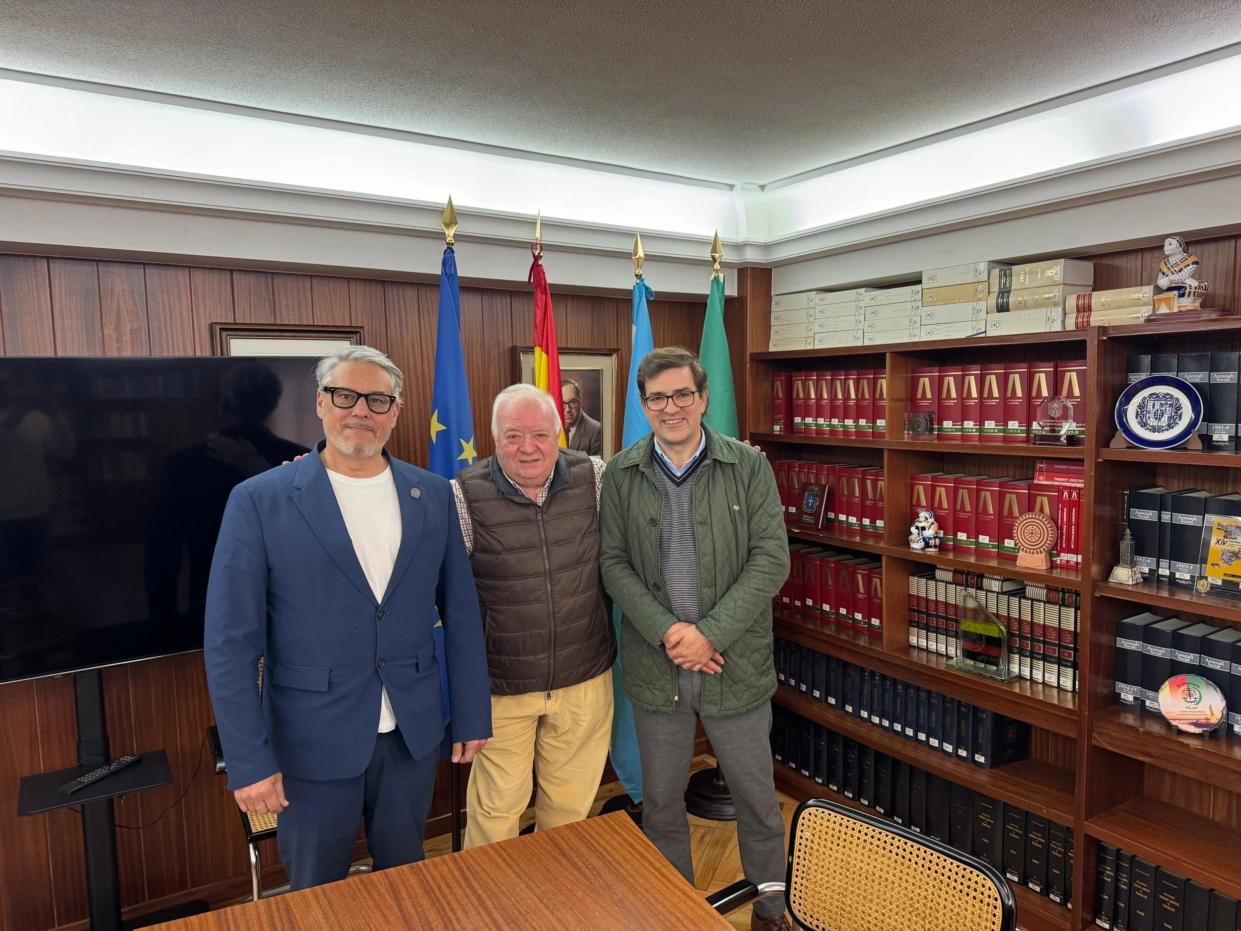 REUNIÓN COLEGIO CON ASOCIACIÓN CAPITAL HUMANO