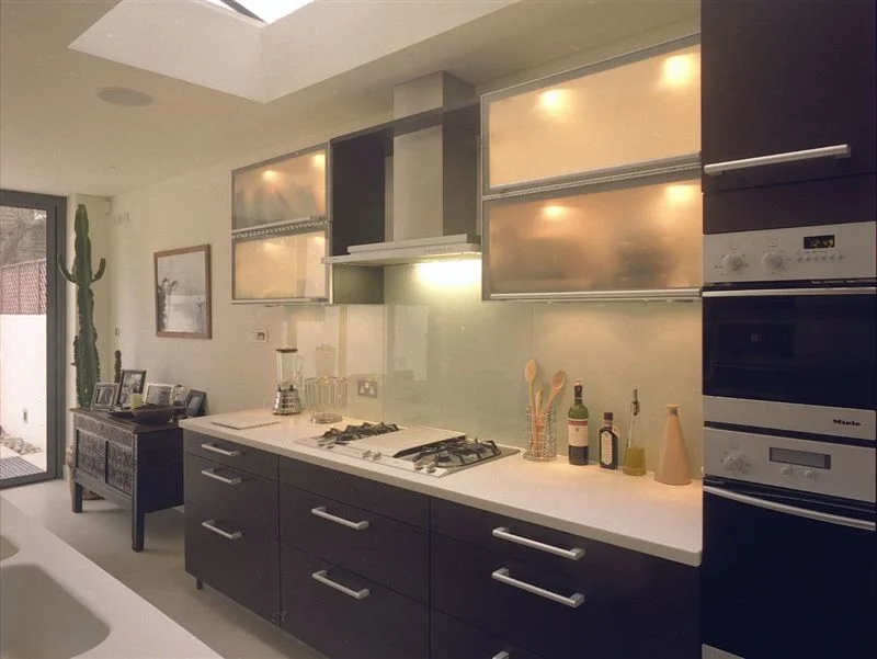 31 elthiron rd kit.JPG