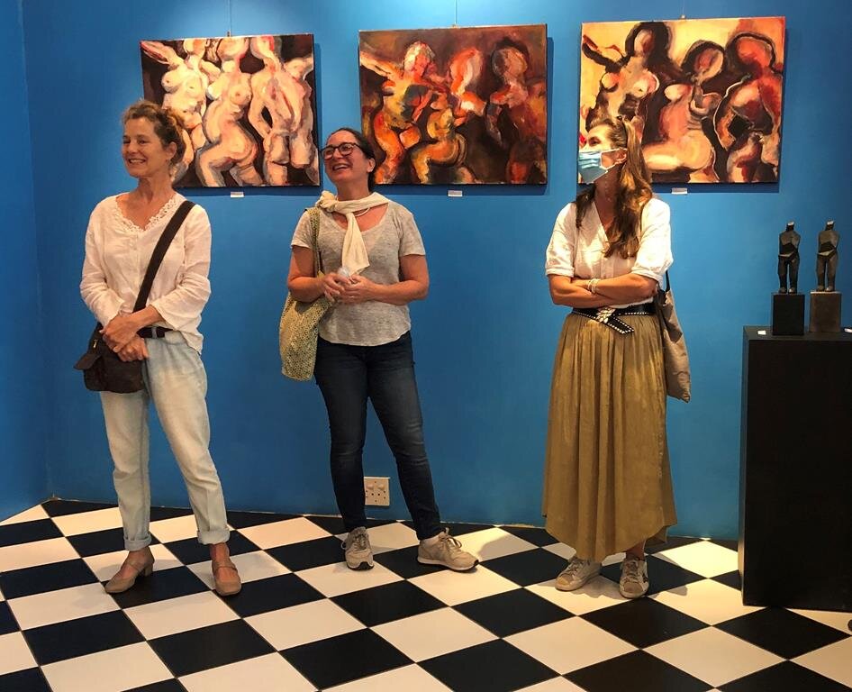 Walkabout with Artists