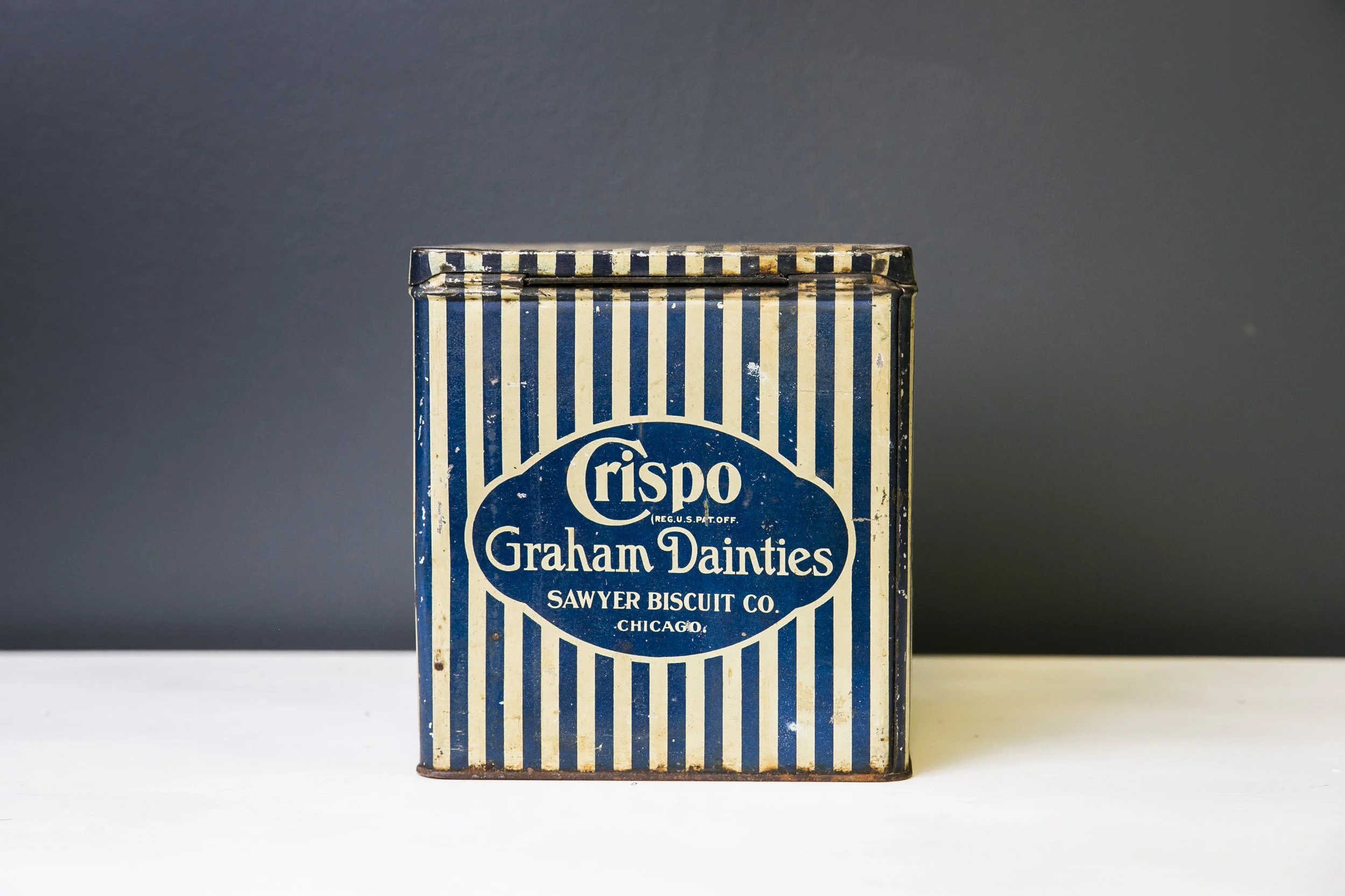 Crispo Graham Crackers - Tin