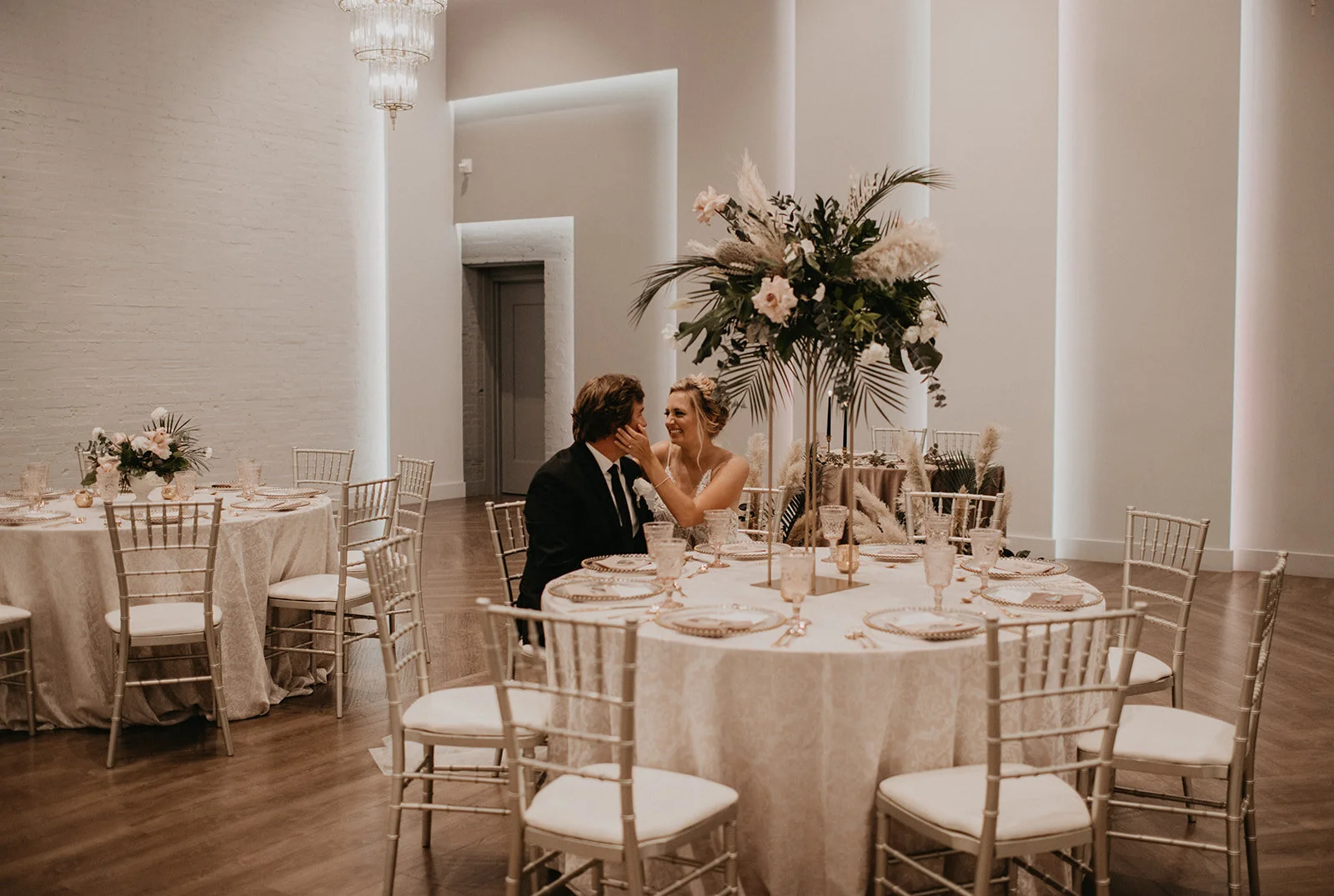 Wedding Inspiration at the Clay Theatre Jacksonville | Styled Shoot