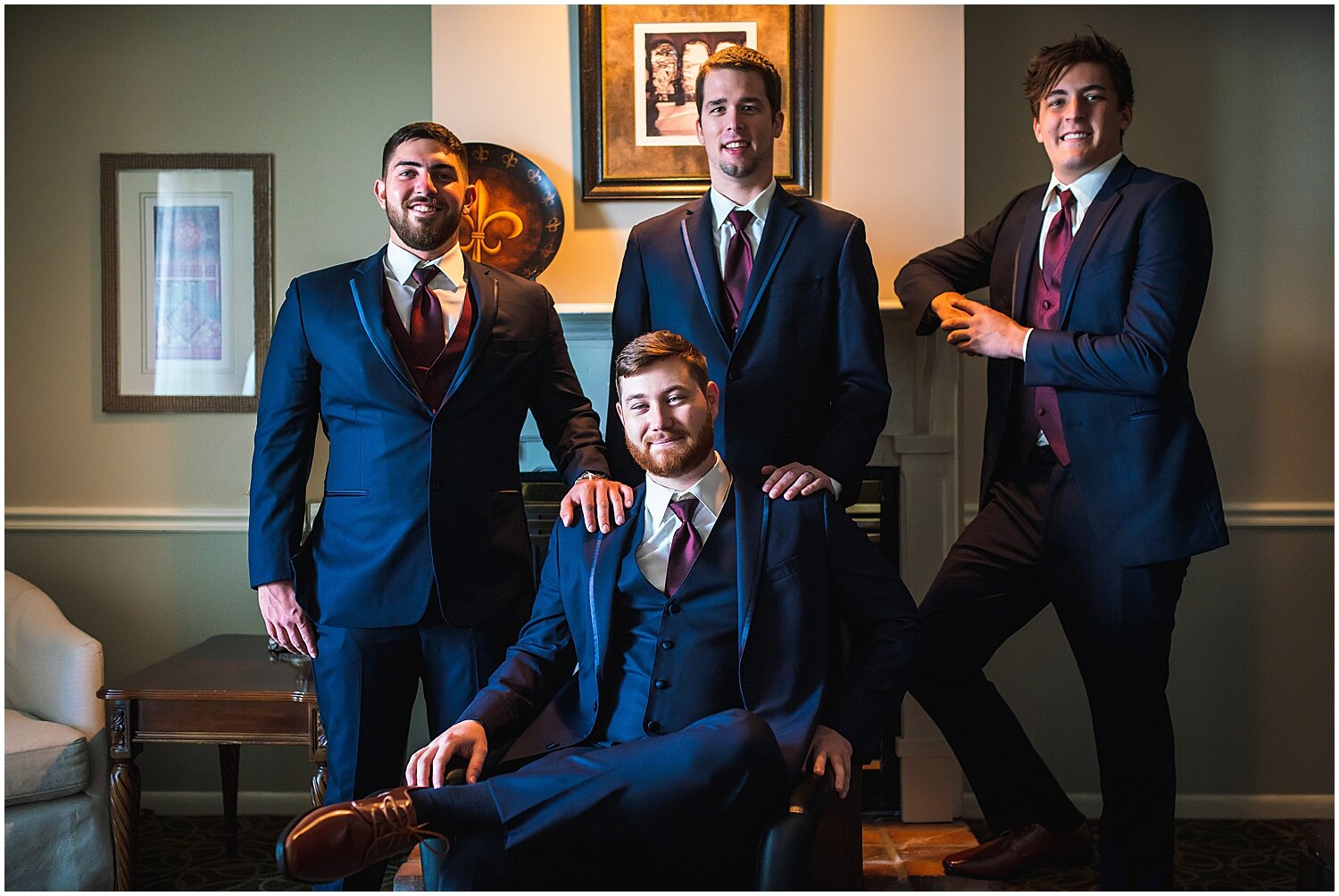  groom and the groomsmen before the wedding 