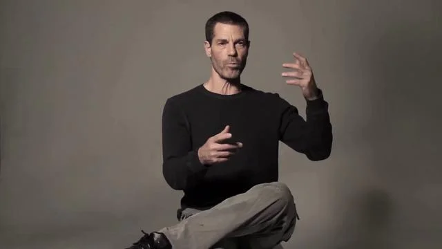 Gaga, a Body Language