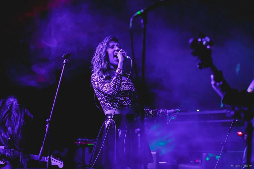 La Tosca, Ojos Azules