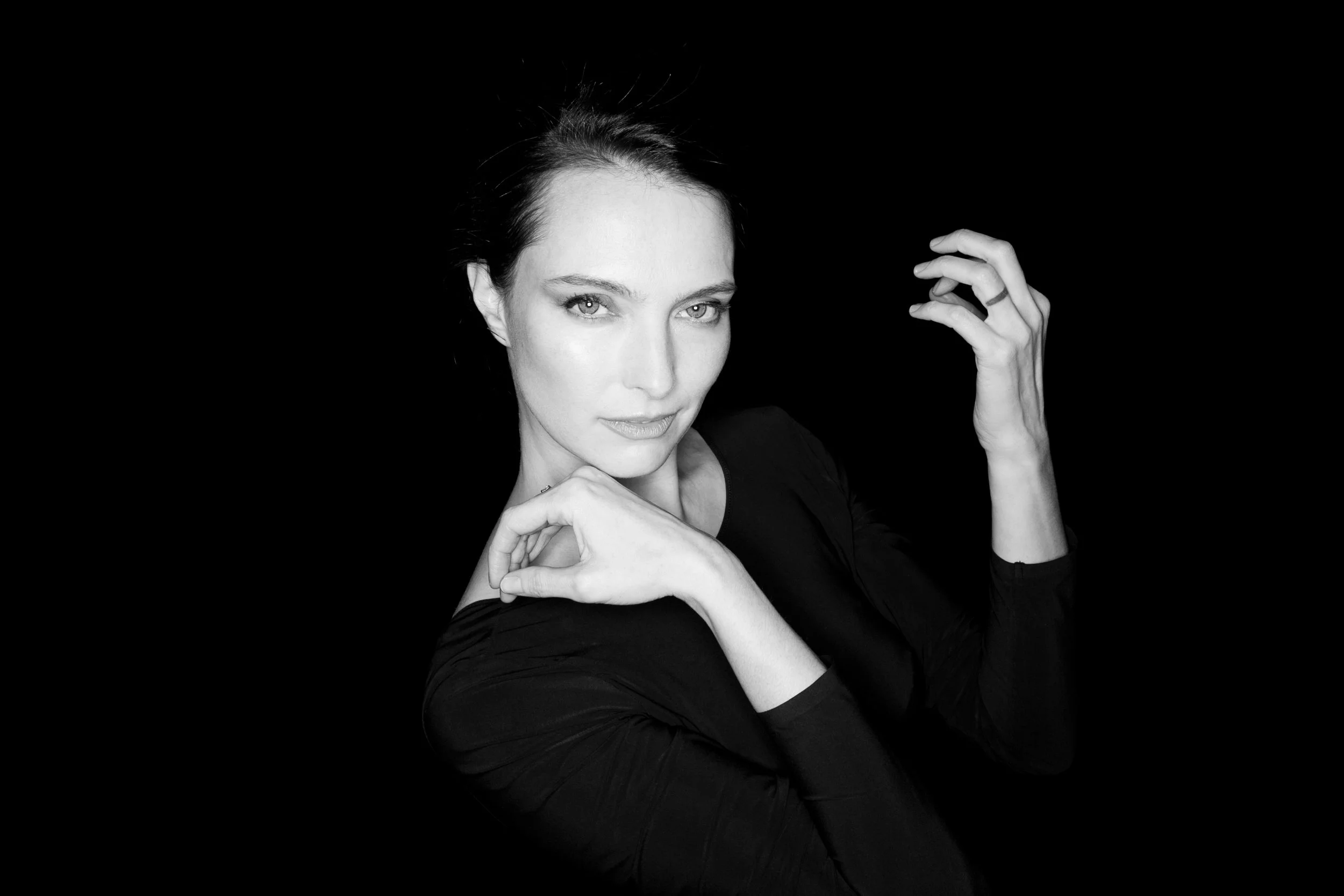 LIA CHAVEZ - SUMMER EDITION