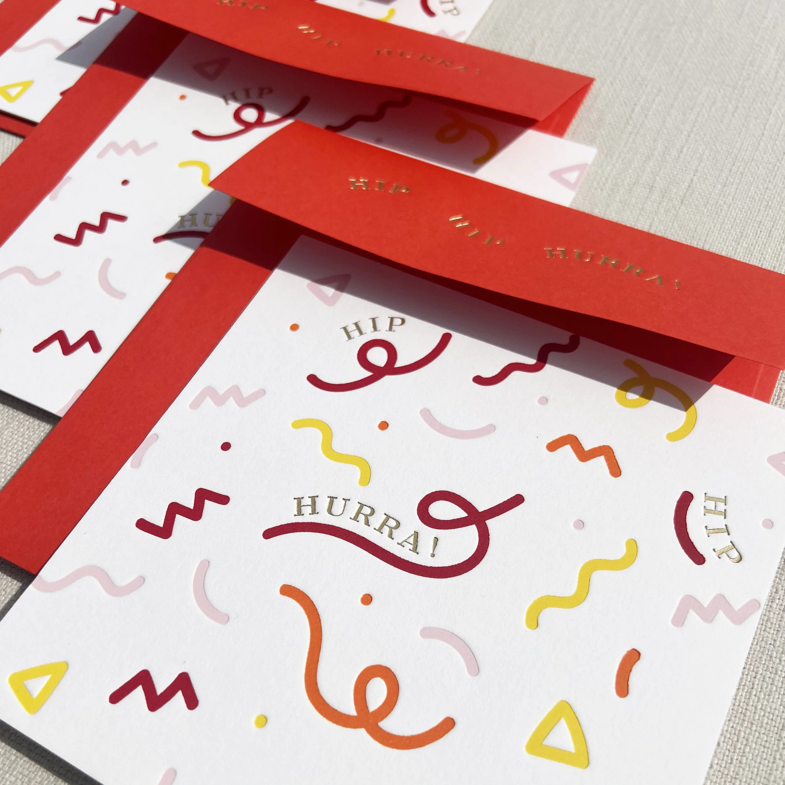 Birthdaycard_red_3pcs_2500px_2.jpg