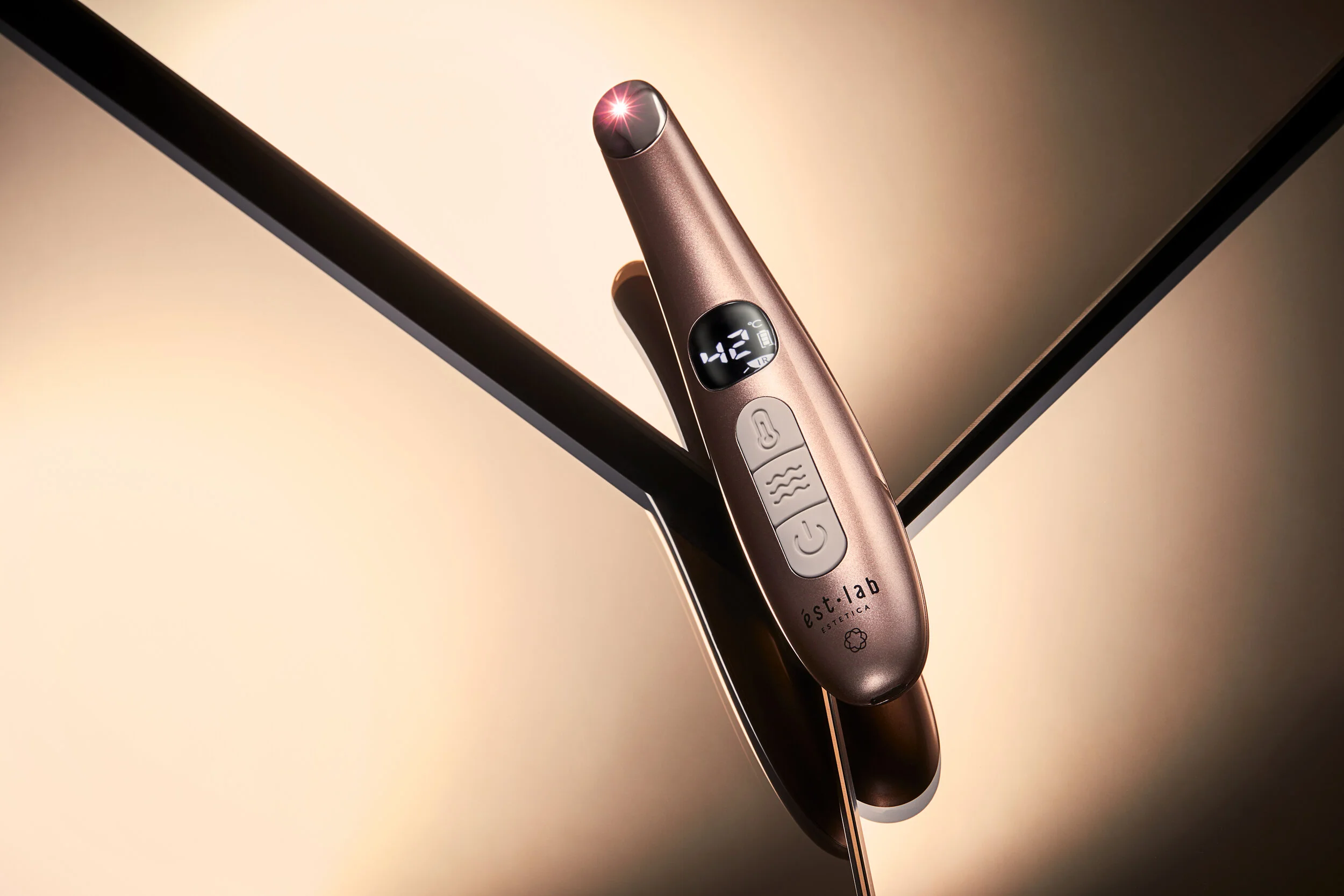 Eye-Massager-1st-Look-brighter 2.JPG