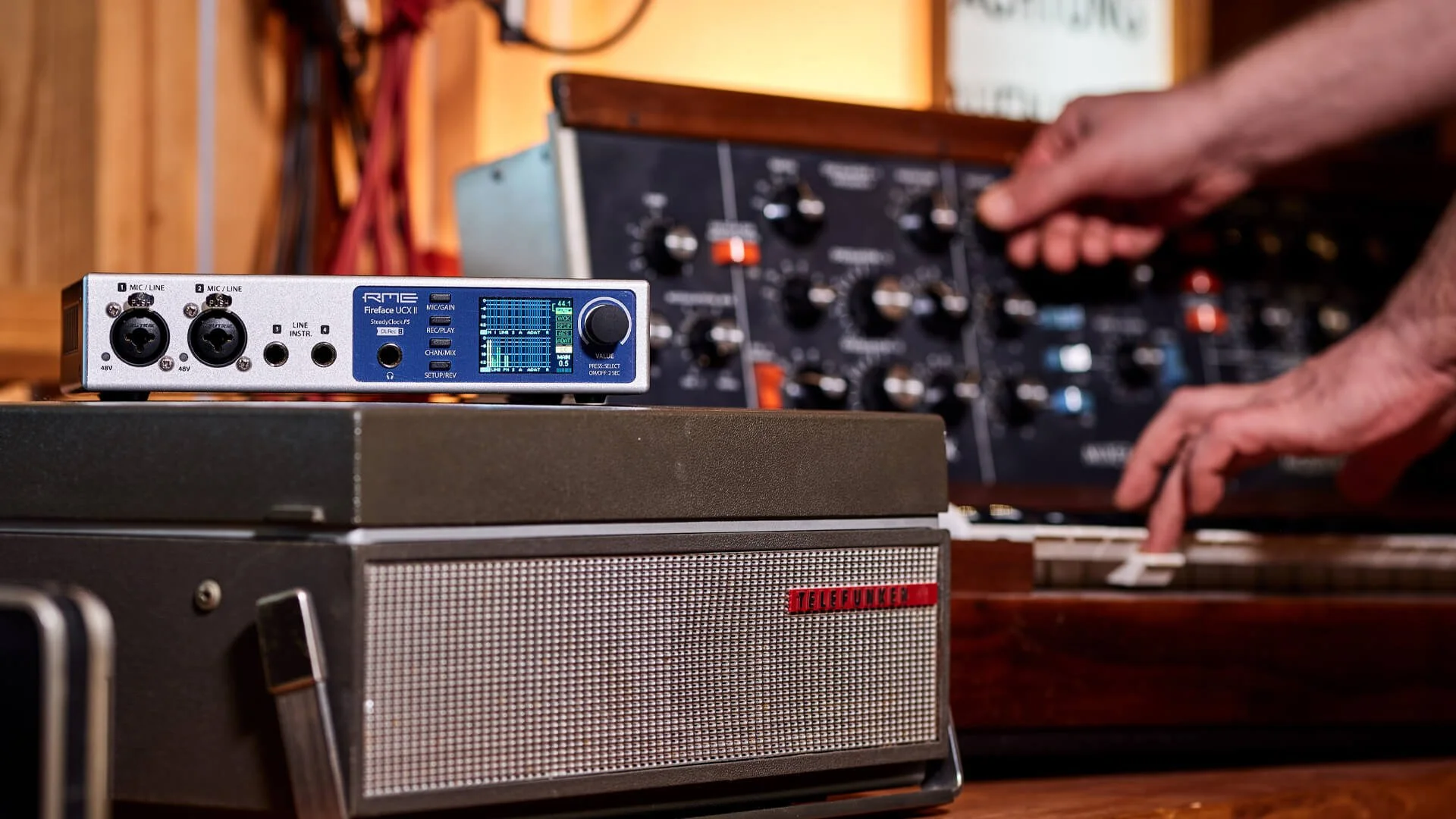 RME_Fireface-UCX-II-CVGate.jpg
