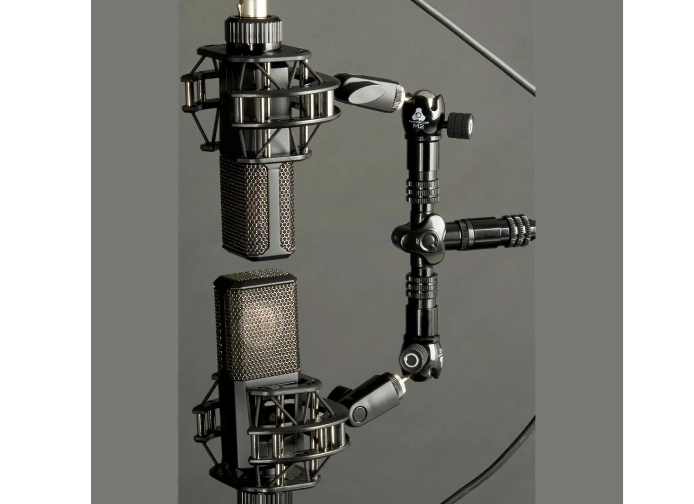 Triad-Orbit_iO-Vector_Stereo.jpg