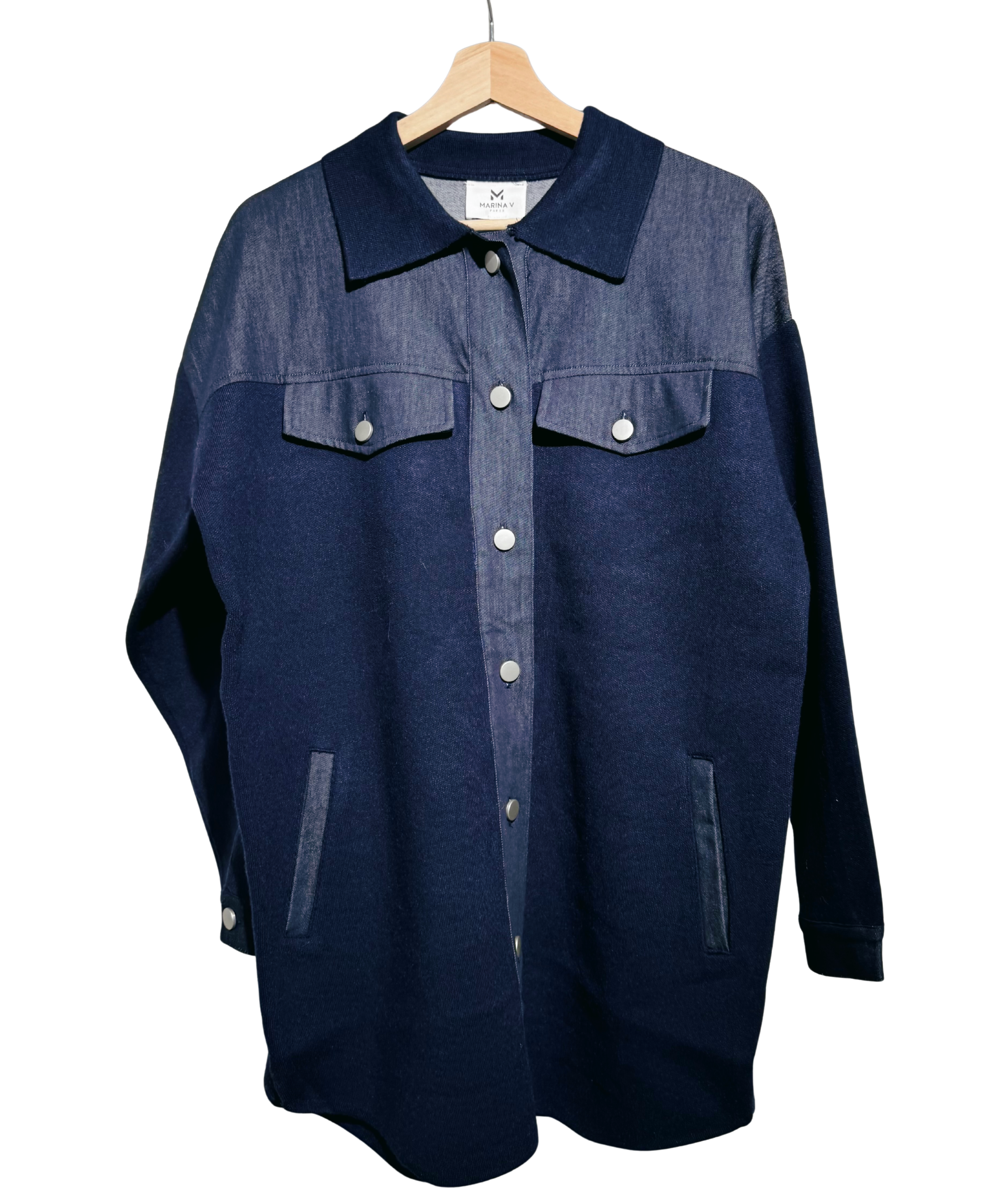 Long Blue Button-Down (744 dkk)