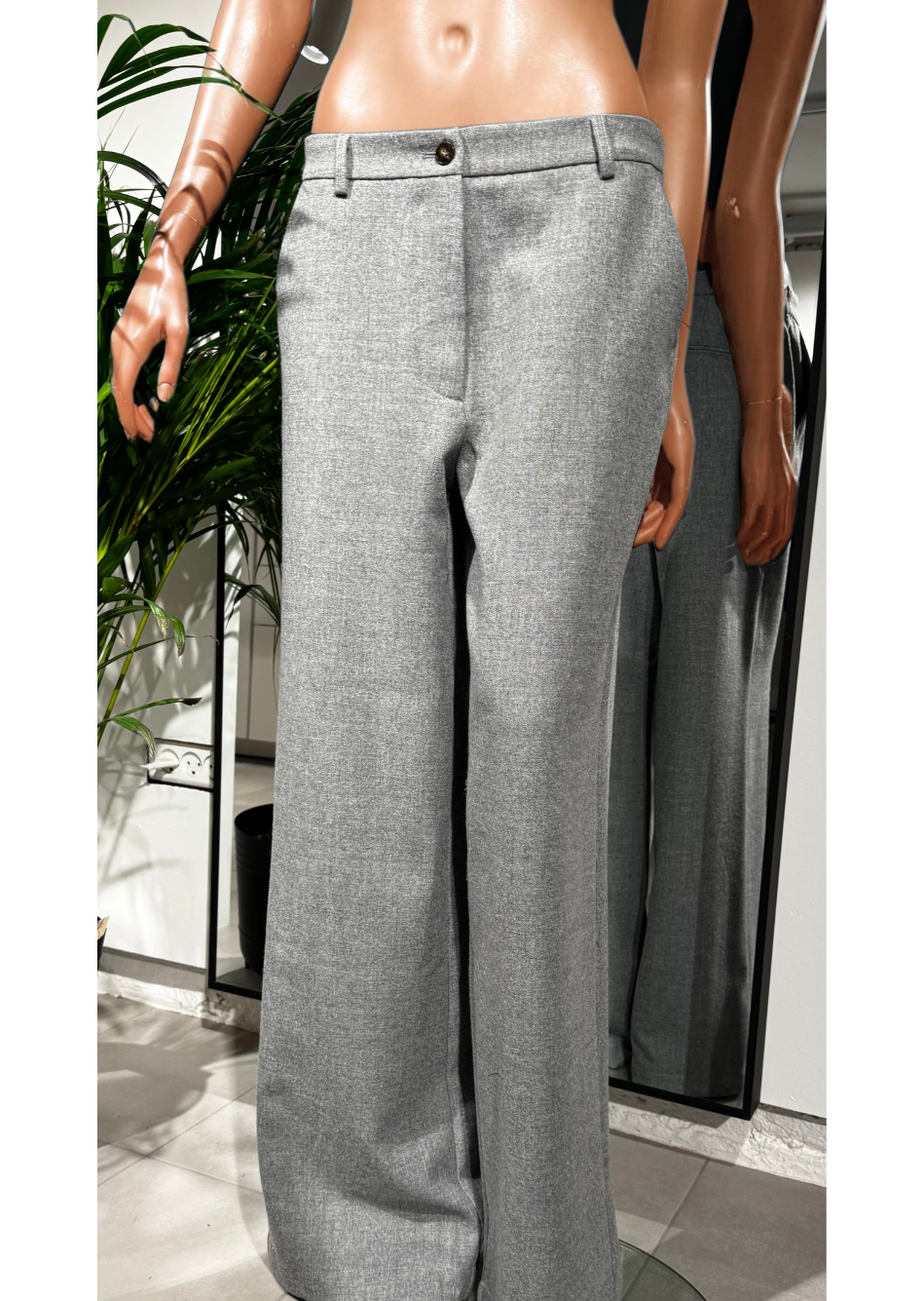 Grey Tailored Trousers (675 dkk)