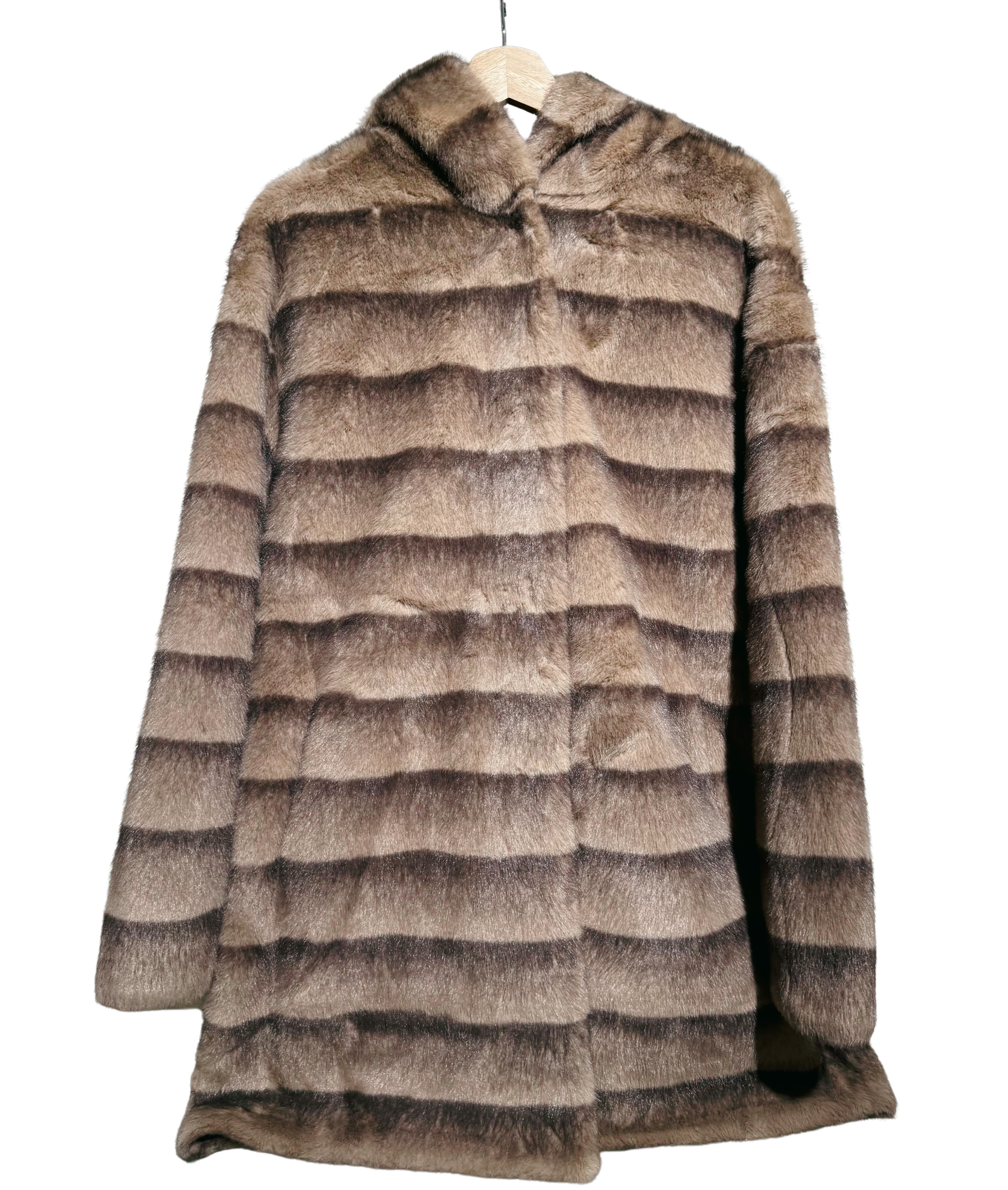 Brown Faux Fur Coat (1415 dkk)