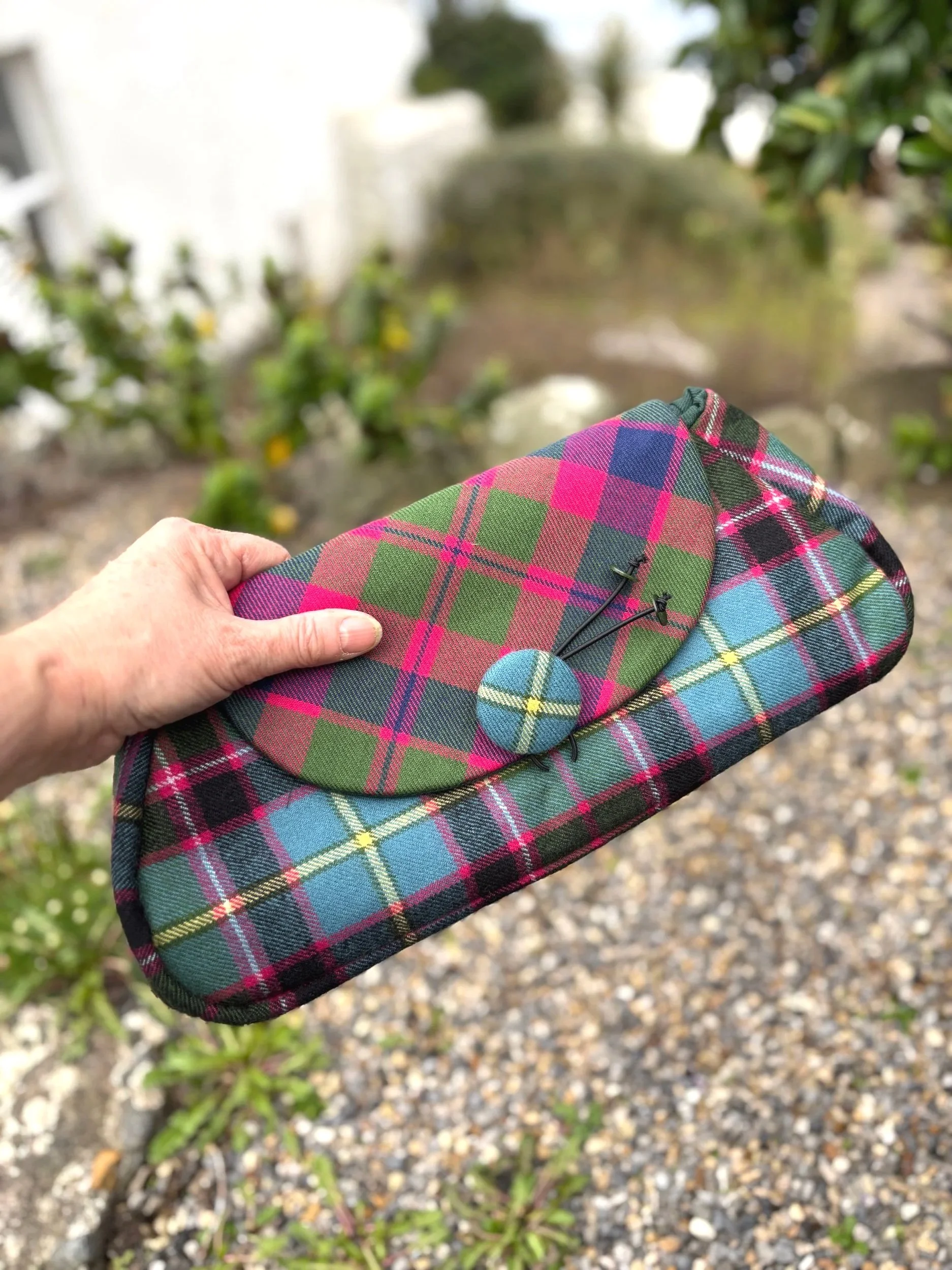 Handmade Scottish Peerie Poak clutch bag in Stirling Bannockburn and Glasgow tartan by independent maker Julia Cunningham