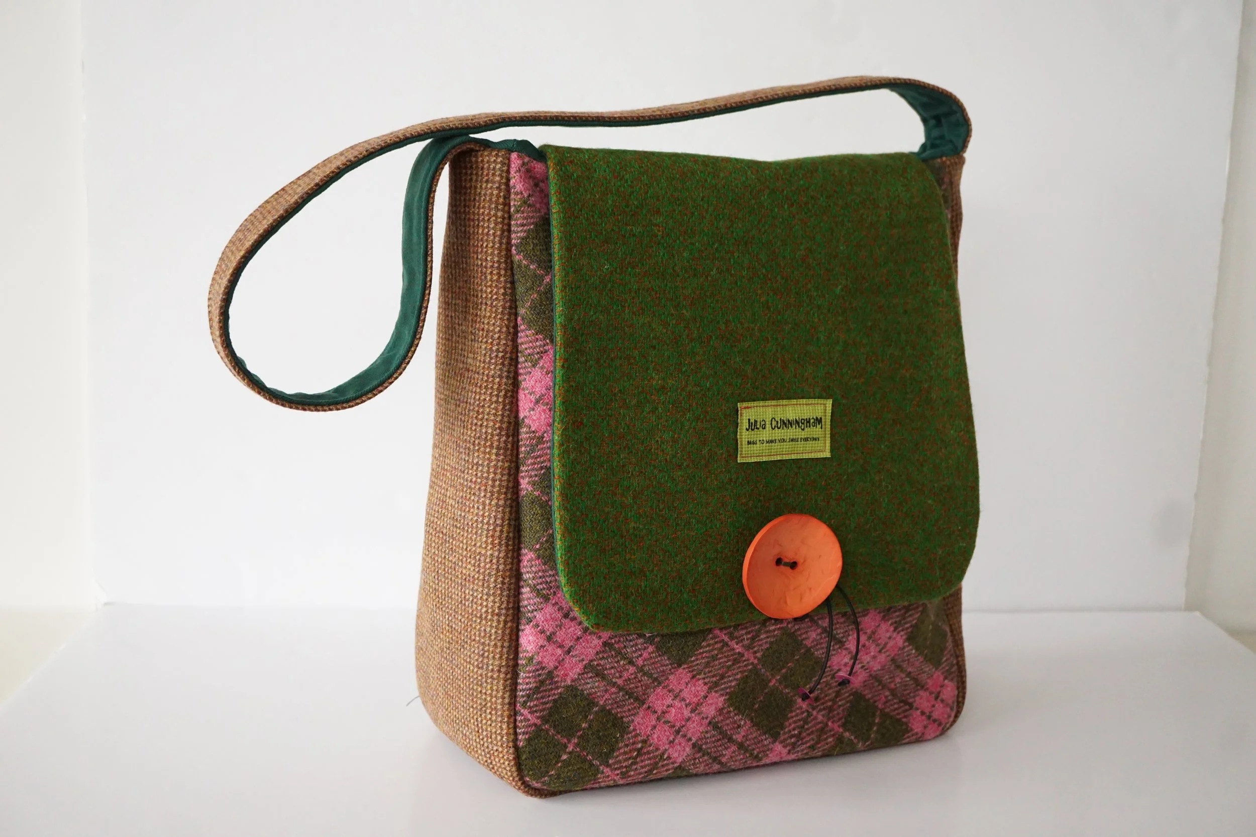 Extra Large Shoulder bag- The Muckle Kibble Hodden