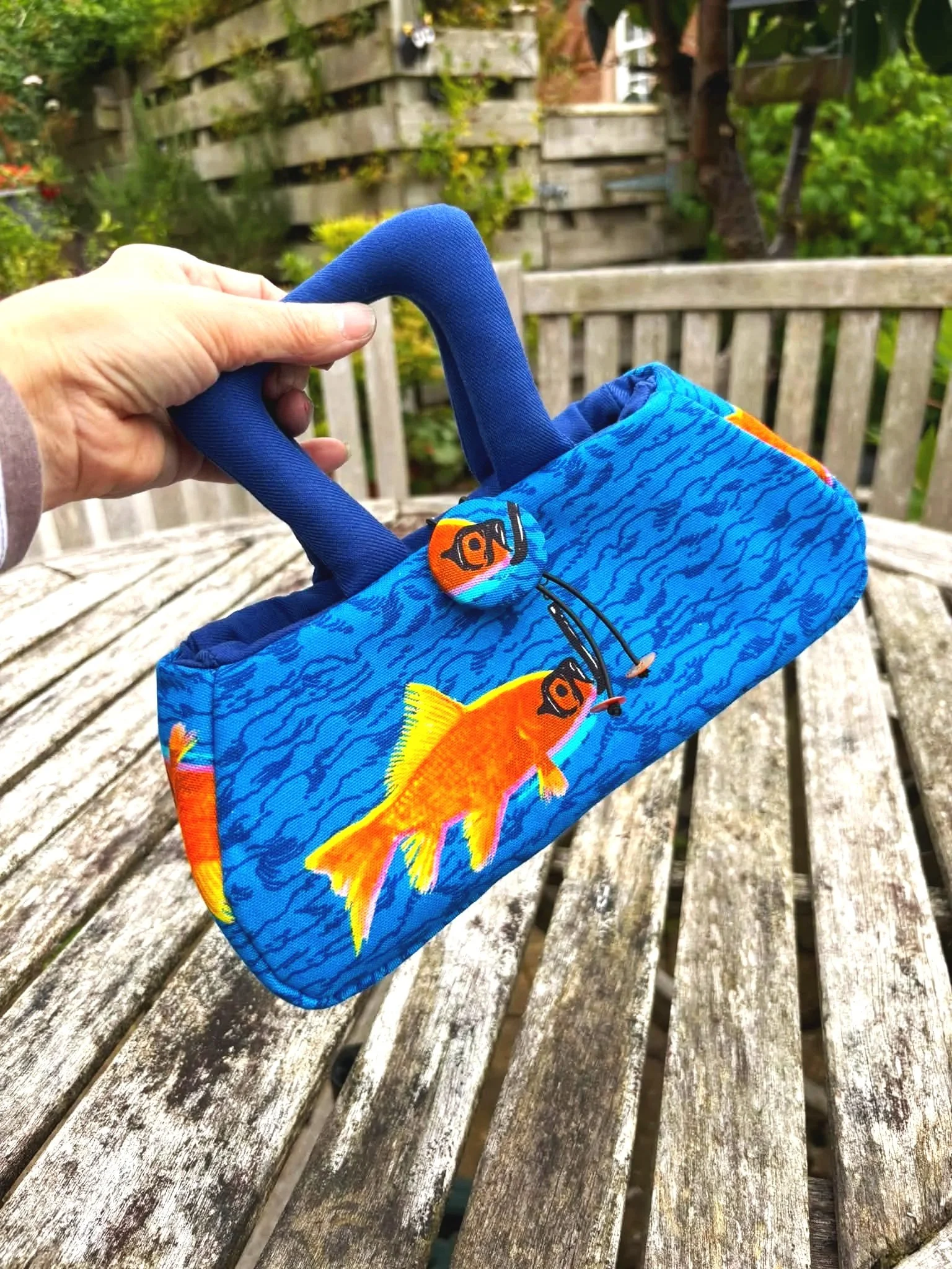 handbag+wee+fantoosh+snorkling+fish.jpg
