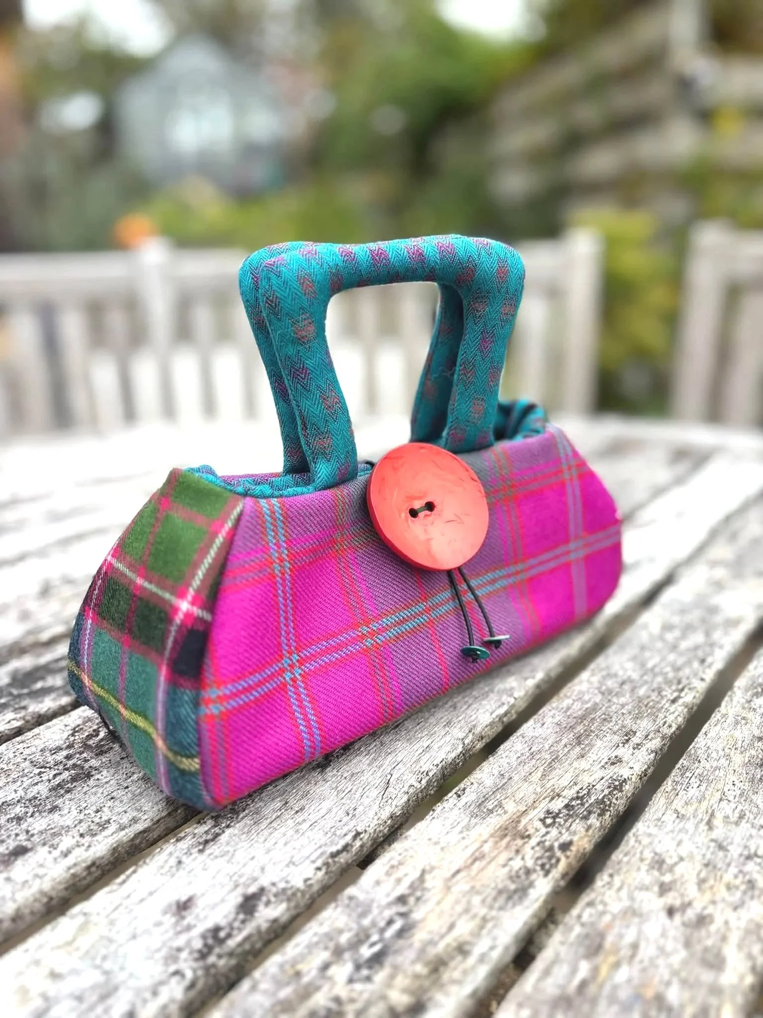 pink+tartan+handbag+by+Julia+Cunningham.jpg