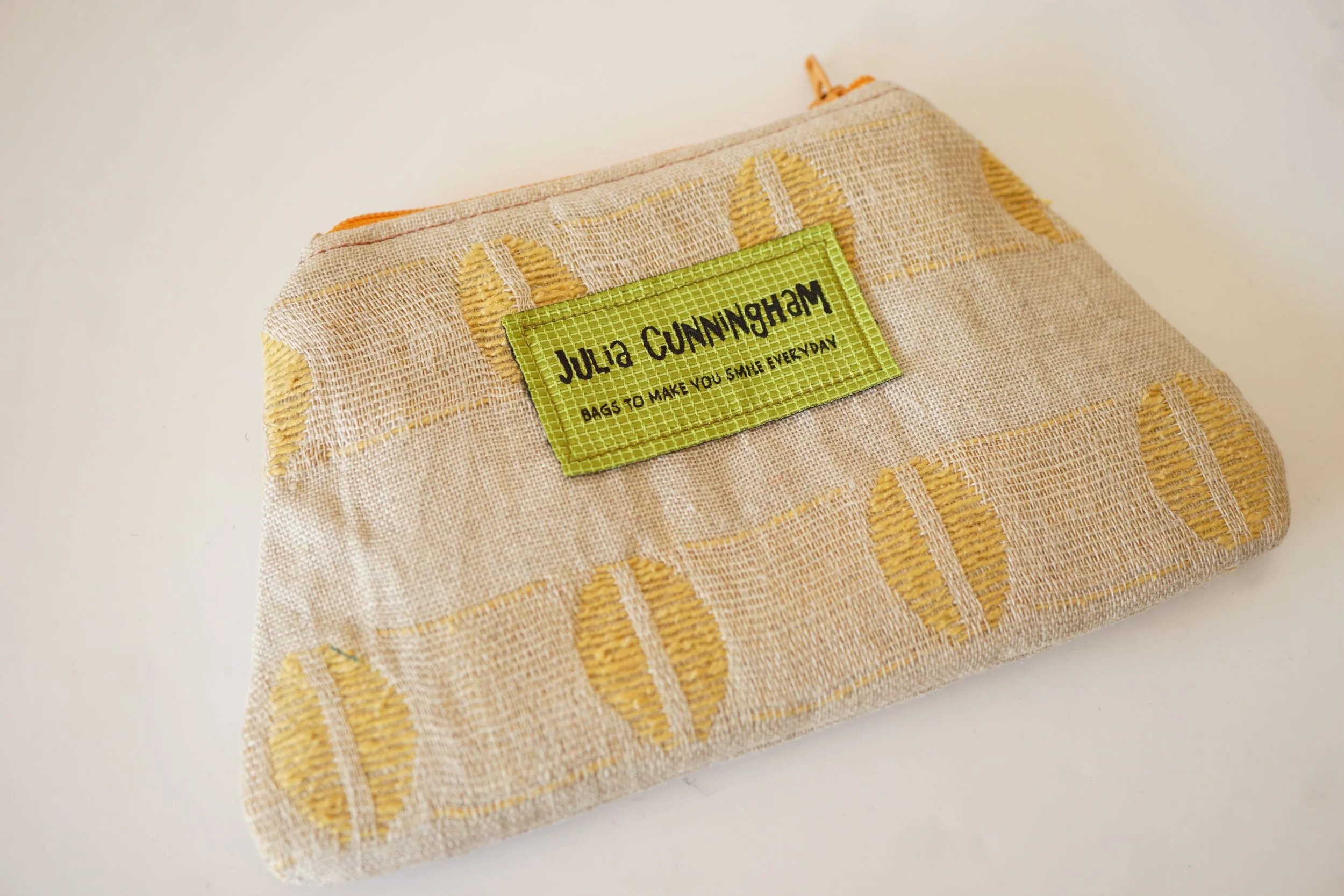 Lavender Zipped Purse – Scented Pouch for Everyday Treasures