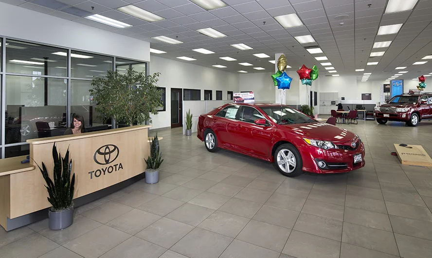 Peterson Toyota - Boise, ID Int.-2.jpg