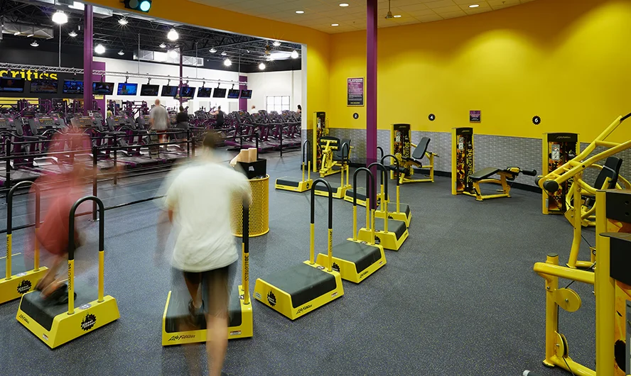 Planet Fitness - Bountiful, UT - Int.-14.jpg