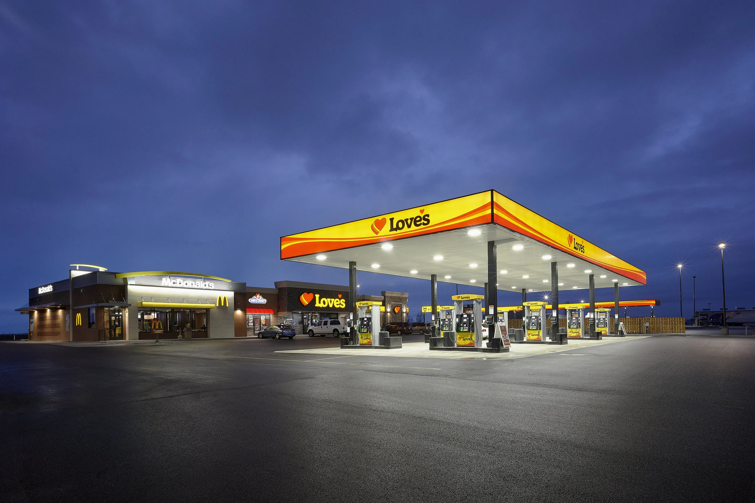 Love's Travel Center - Springville, UT Ext.-2.jpg