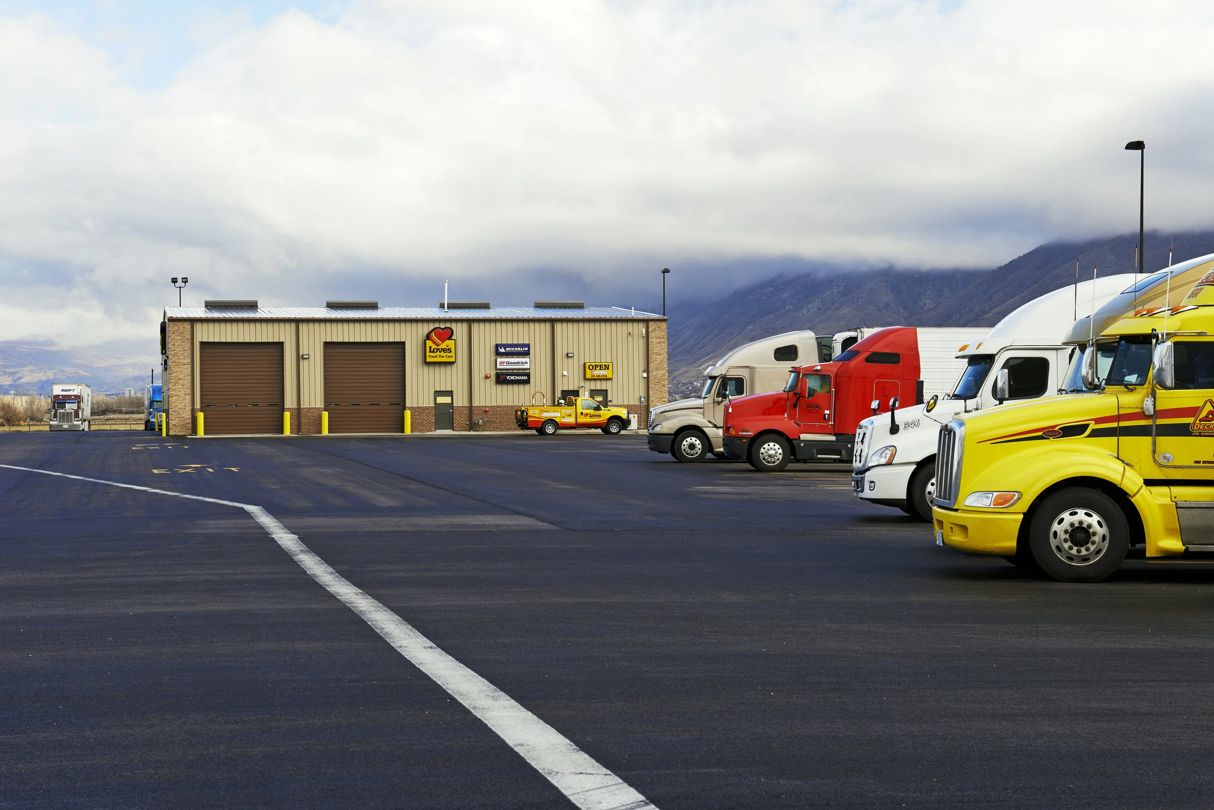 Love's Travel Center - Springville, UT Ext.-7.jpg