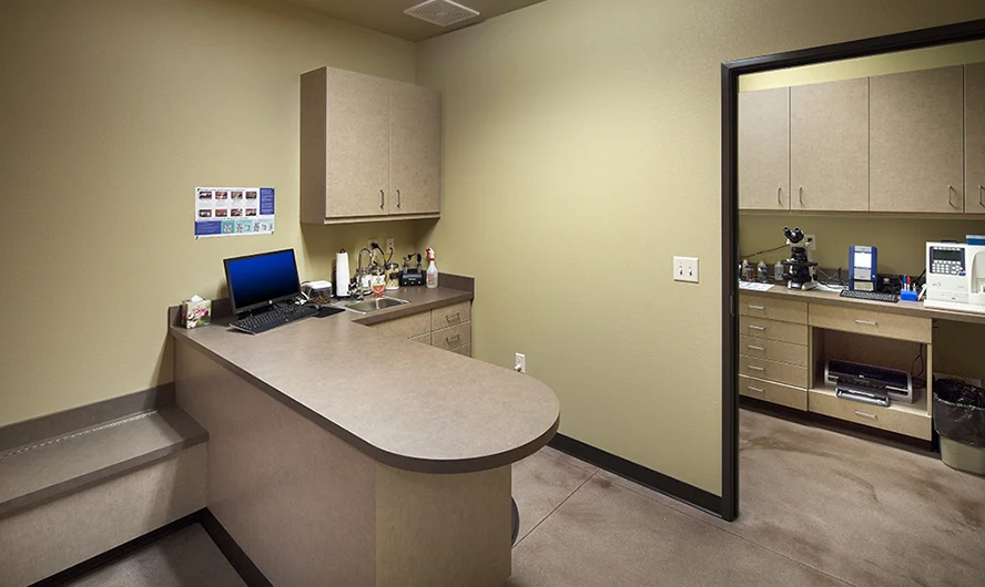 Hendricks Vet Hospital - Boise, ID Int.-11.jpg