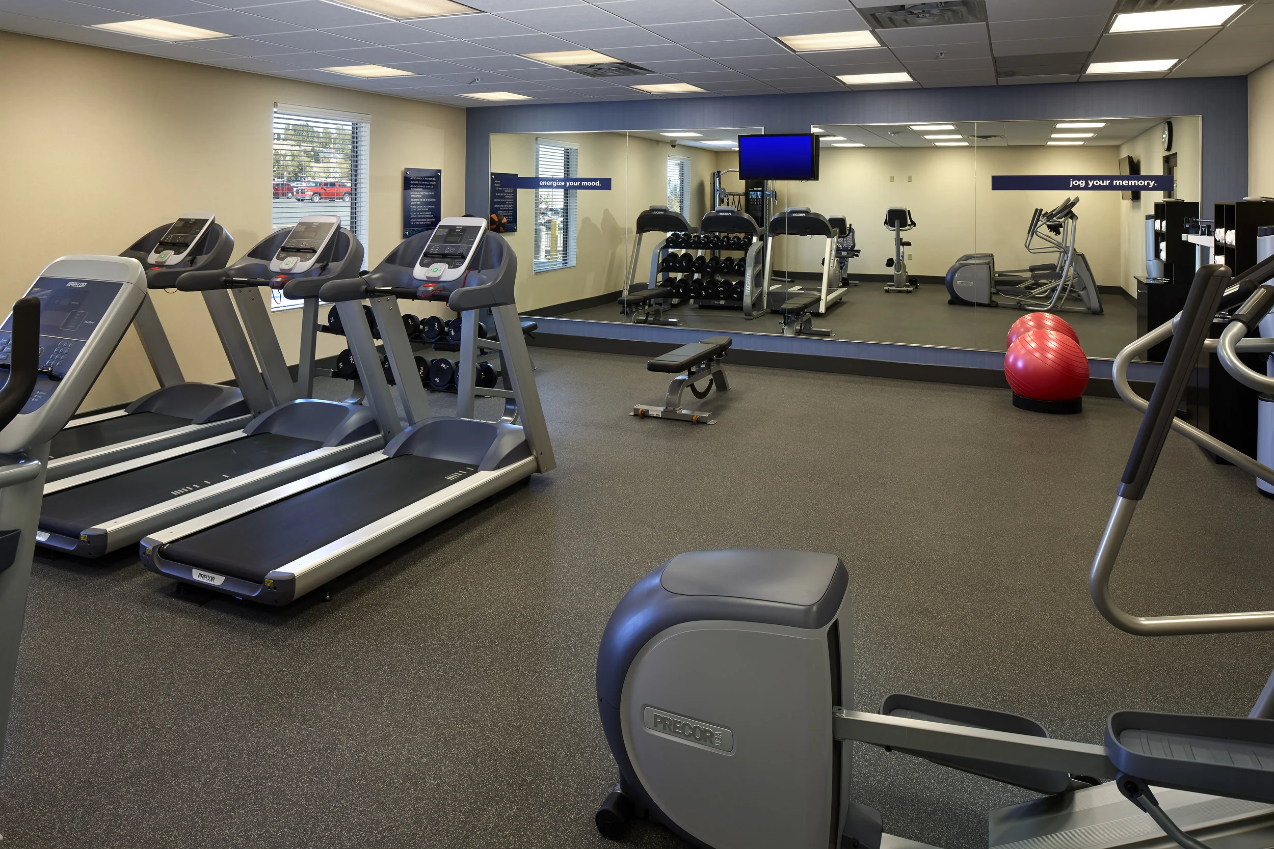 Hampton Inn - Elko, NV Int.-21.jpg