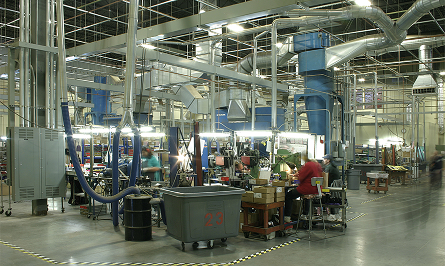 Buck Knives Int.-8.png