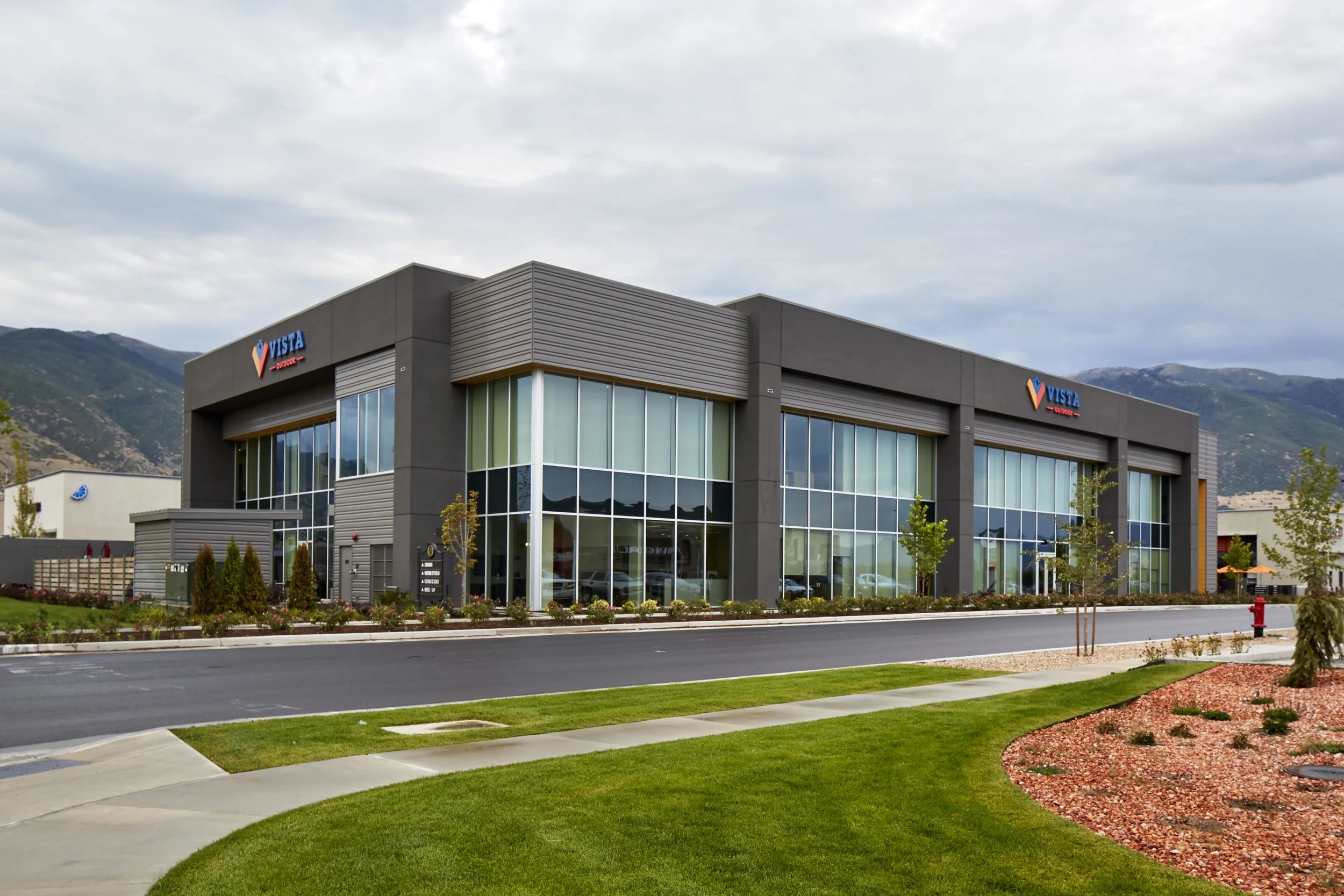 Vista Outdoors - Farmington, UT - Ext.-2.jpg