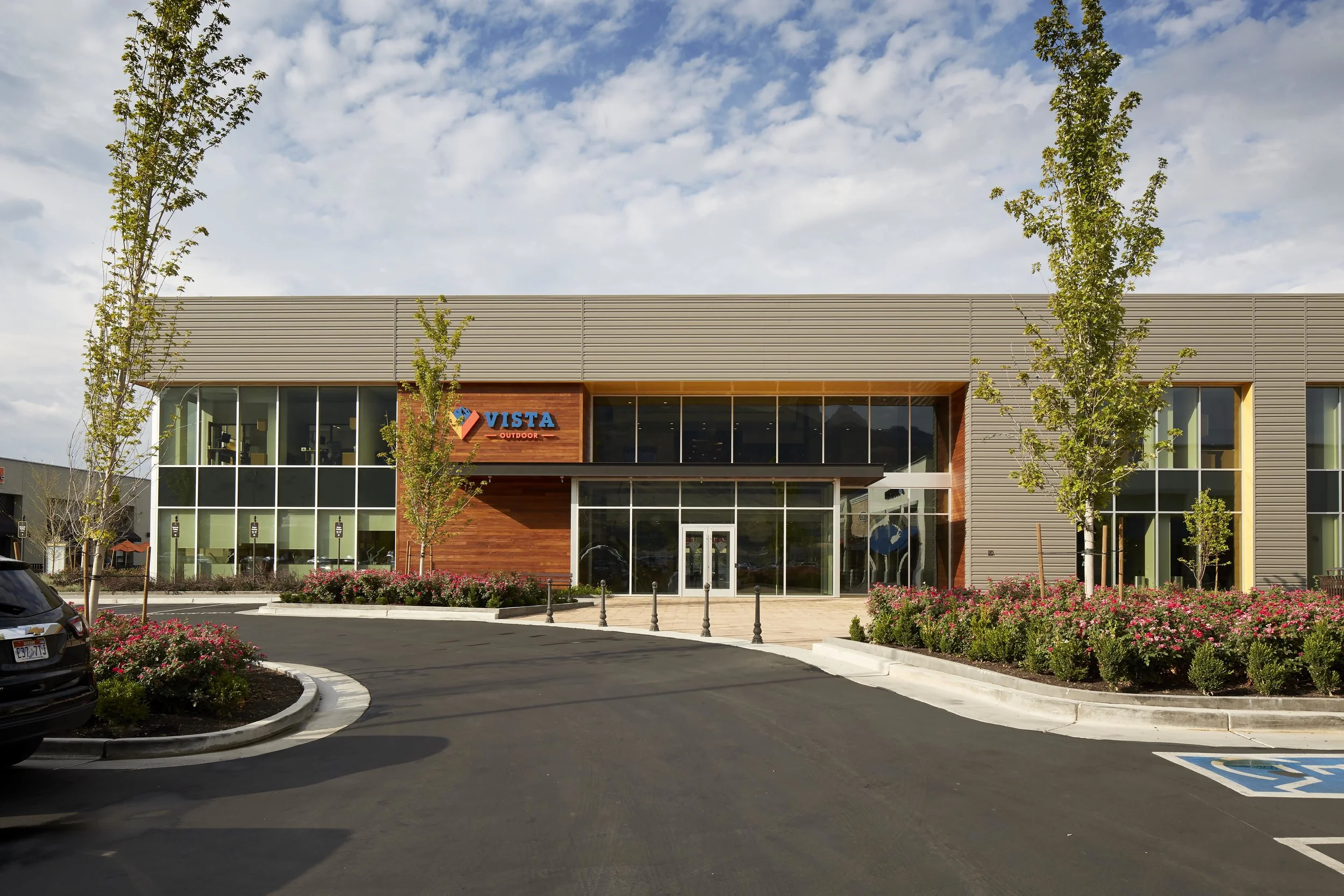 Vista Outdoors - Farmington, UT - Ext.-7.jpg