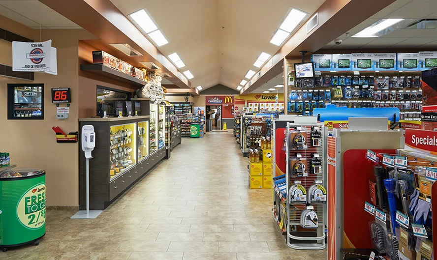Love's Travel Center - Springville, UT Int.-13.jpg