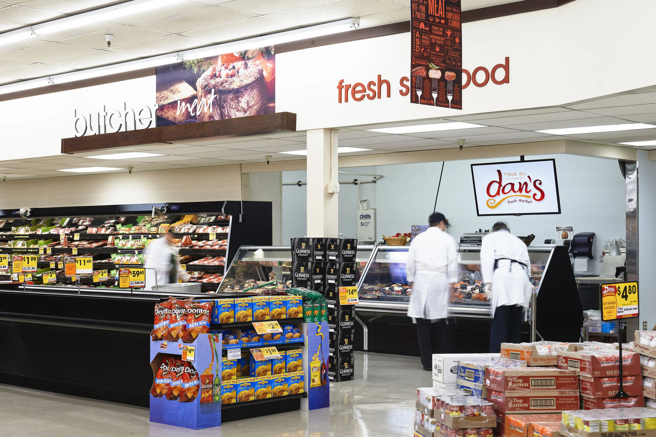 Dan's Fresh Market Int.-9.jpg